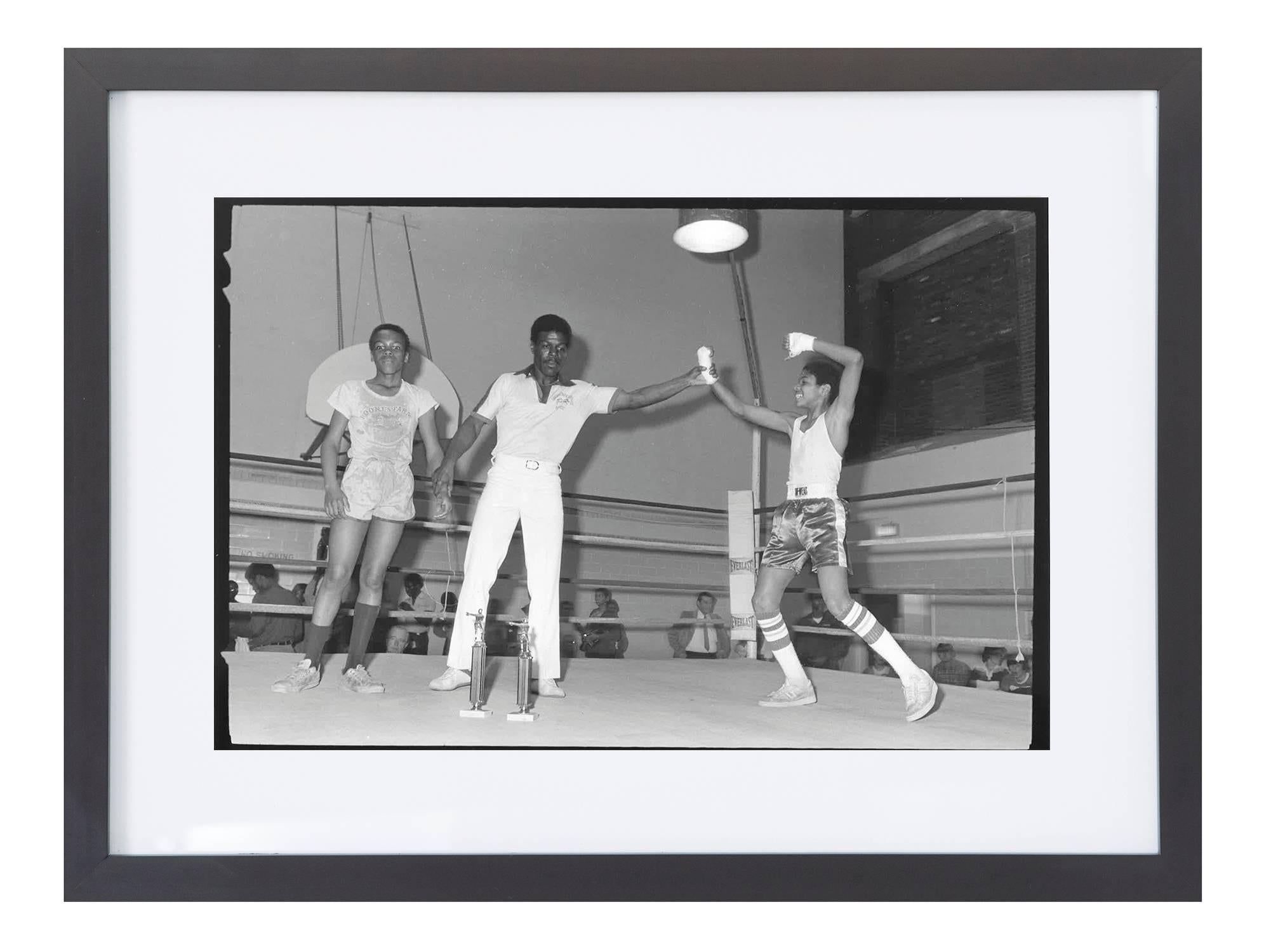 Paper 68 Vintage Chicago Boxing Photos, c 1980s For Sale