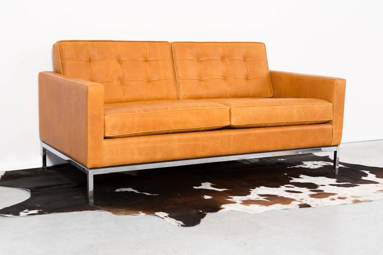 Florence Knoll Leather Settee For Sale 3