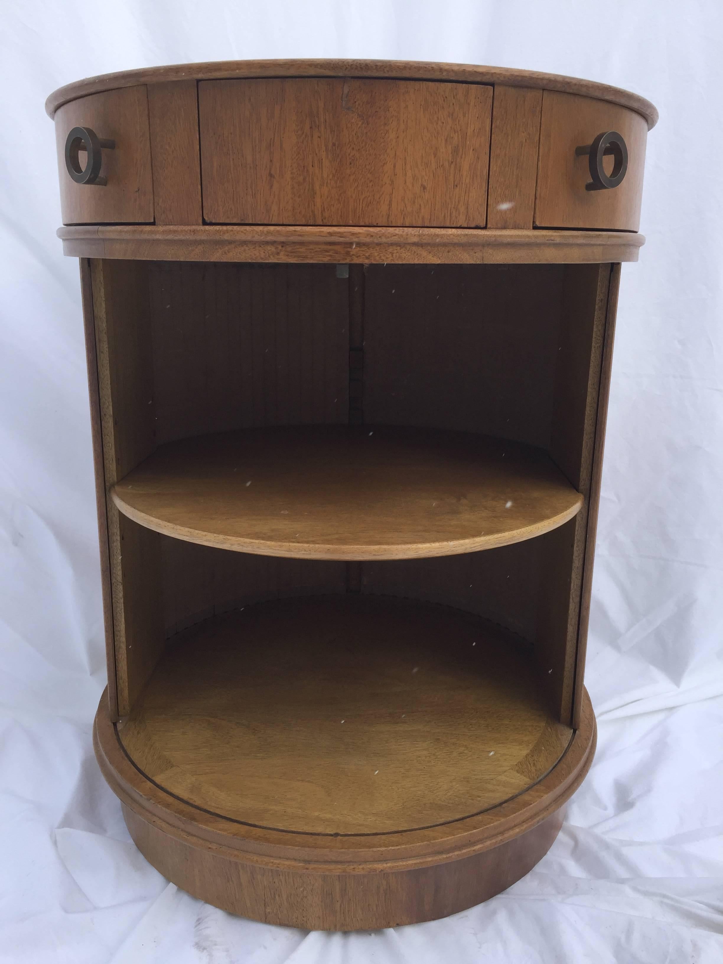Edward Wormley for Dunbar Tambour Door Round Table or Nightstand in Sandalwood In Good Condition In New York, NY