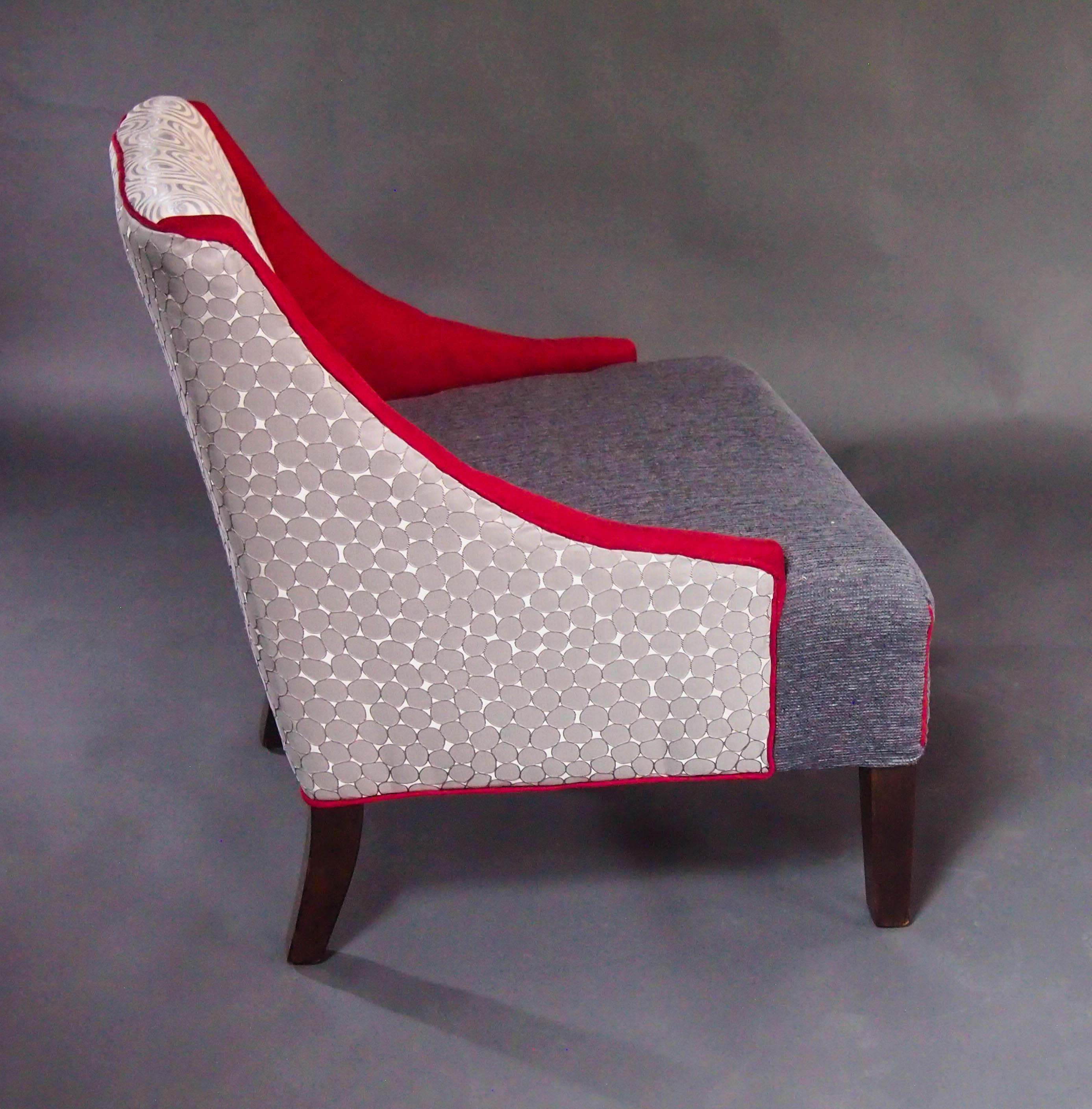 Mid-Century Lounge Chair in Hollywood Regency Style in Gray, White, Red-in stock For Sale 1
