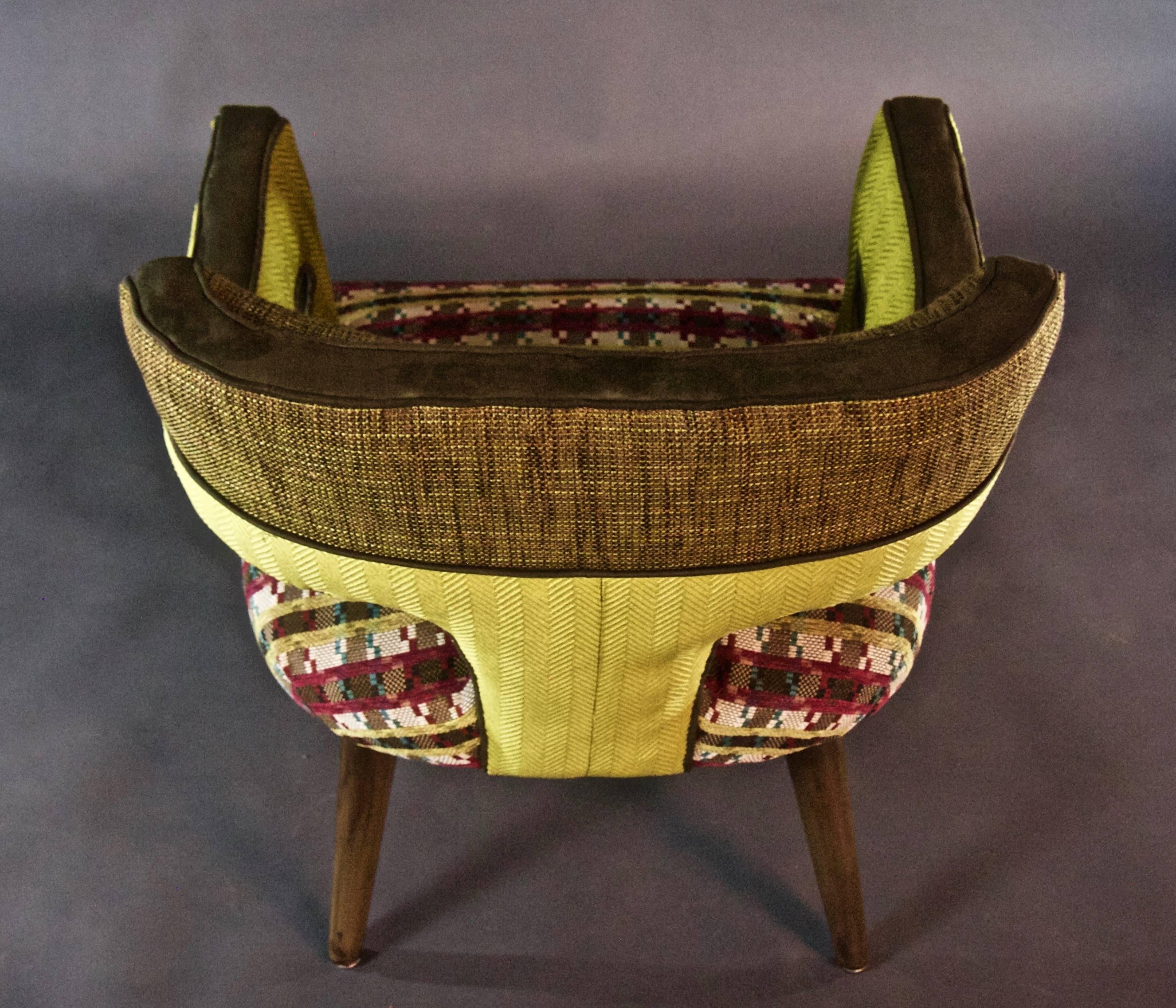 American 1960's Arm Chair in Tweed with Multi-Color Seat--in stock For Sale