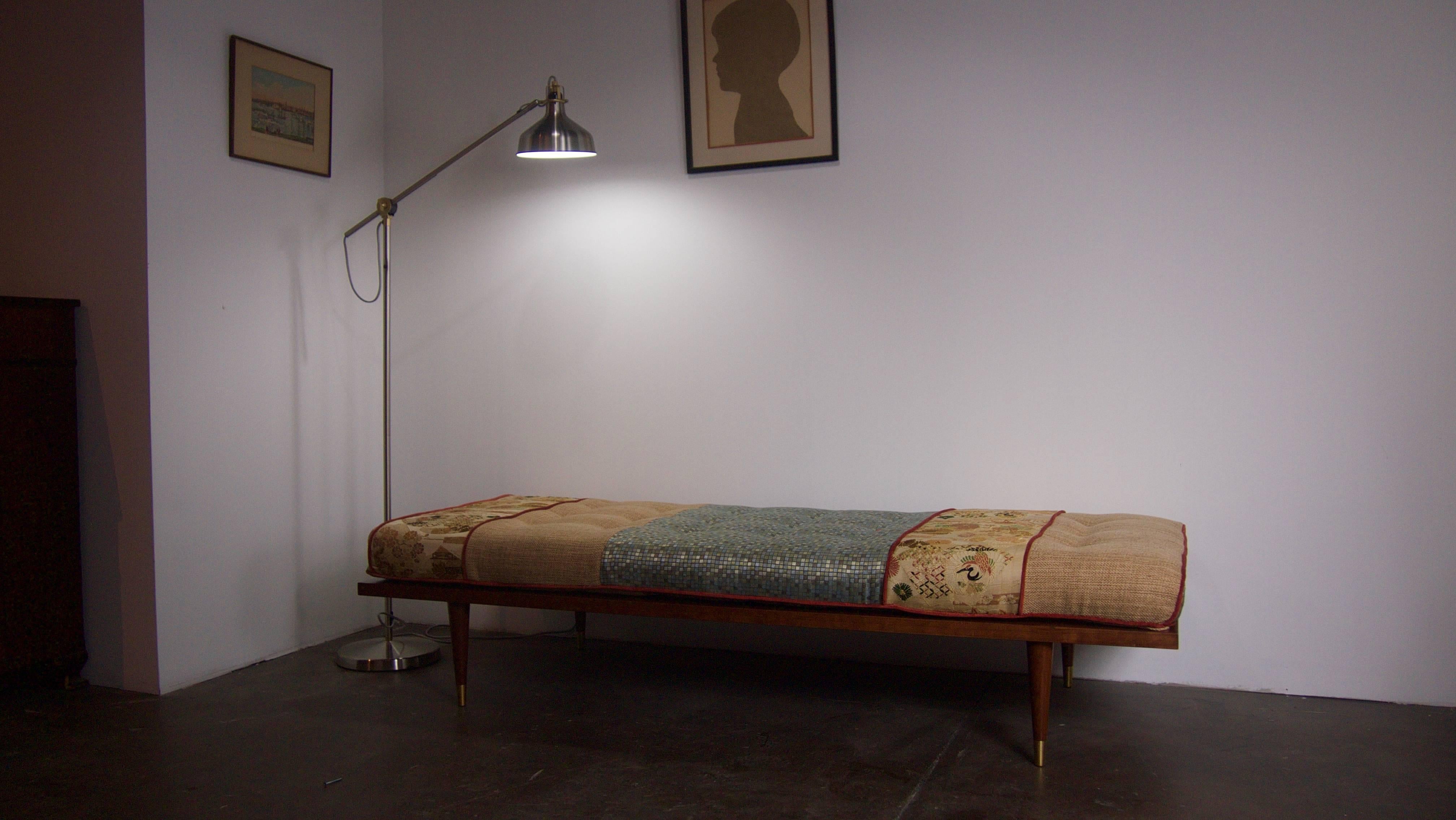 Mid Century Inspired Daybed with Vintage Obi For Sale 2