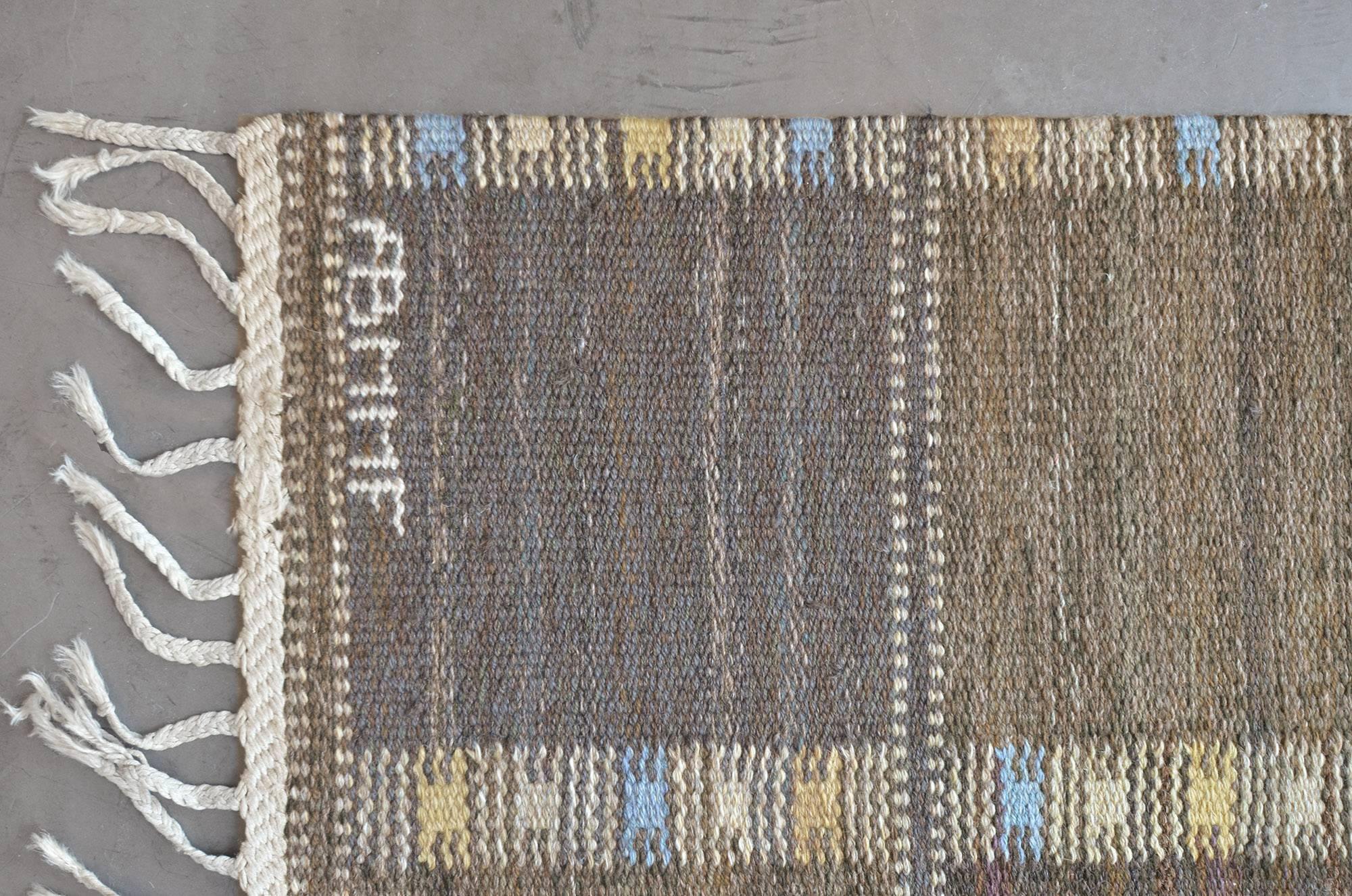 Mid-20th Century Marta Maas-Fjetterström AB Swedish Rug Signed by Barbro Nilsson In Excellent Condition For Sale In West Hollywood, CA