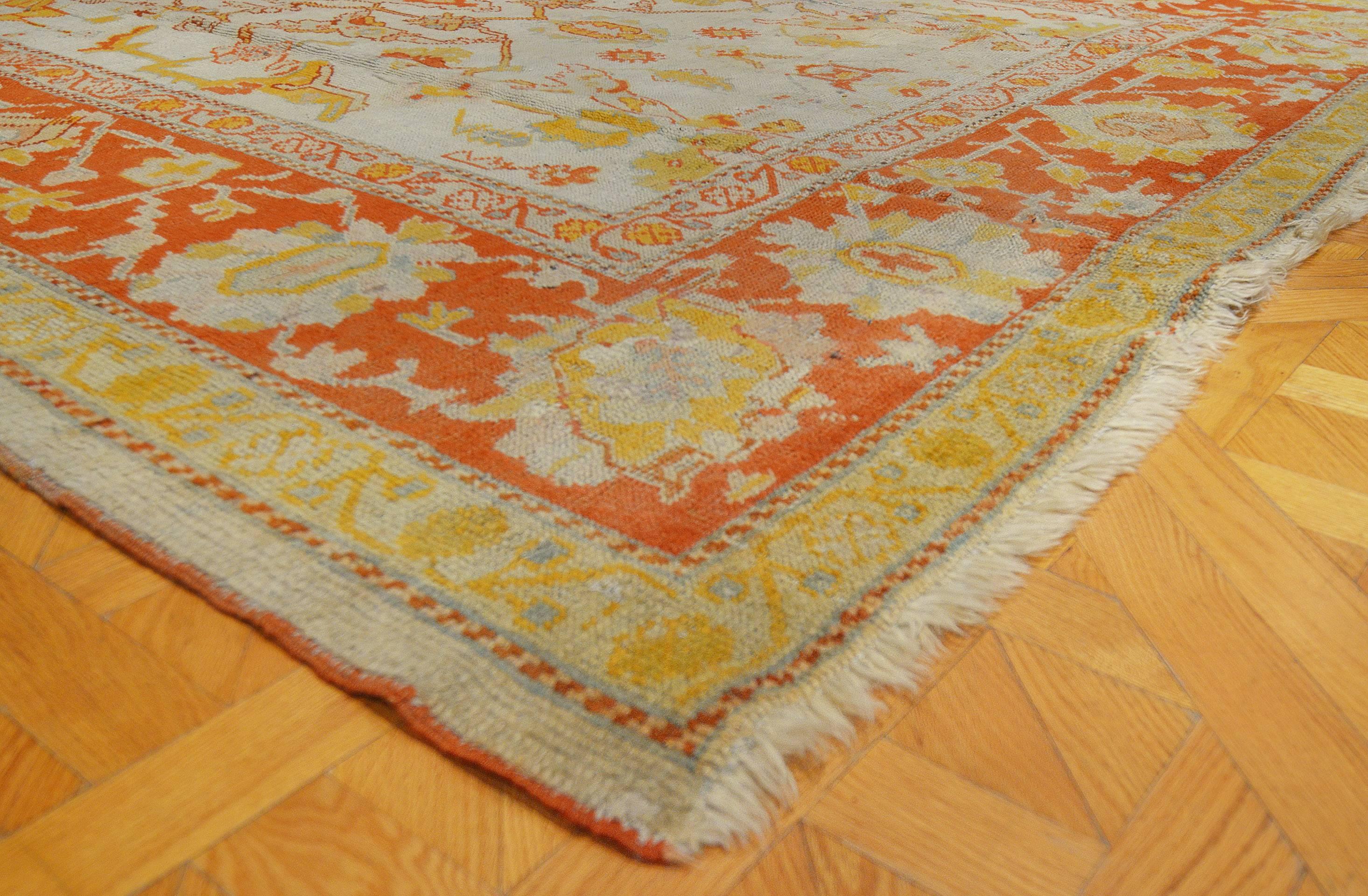 Hand-Woven Antique Late 19th Century Wool Turkish Oushak Rug In Good Condition For Sale In West Hollywood, CA