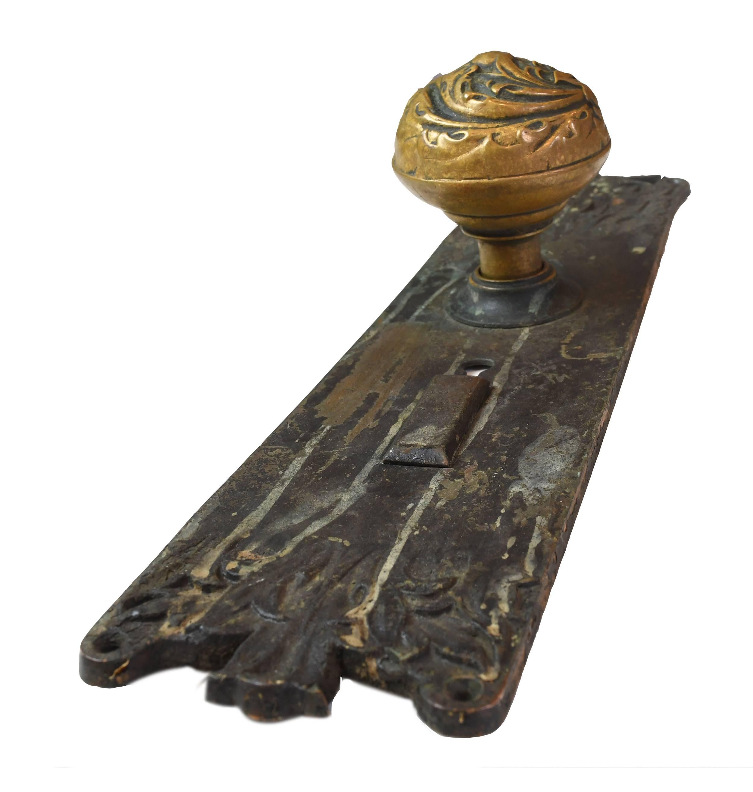 Cast Brass Corbin 'Florence' Door Hardware Set In Excellent Condition In Minneapolis, MN