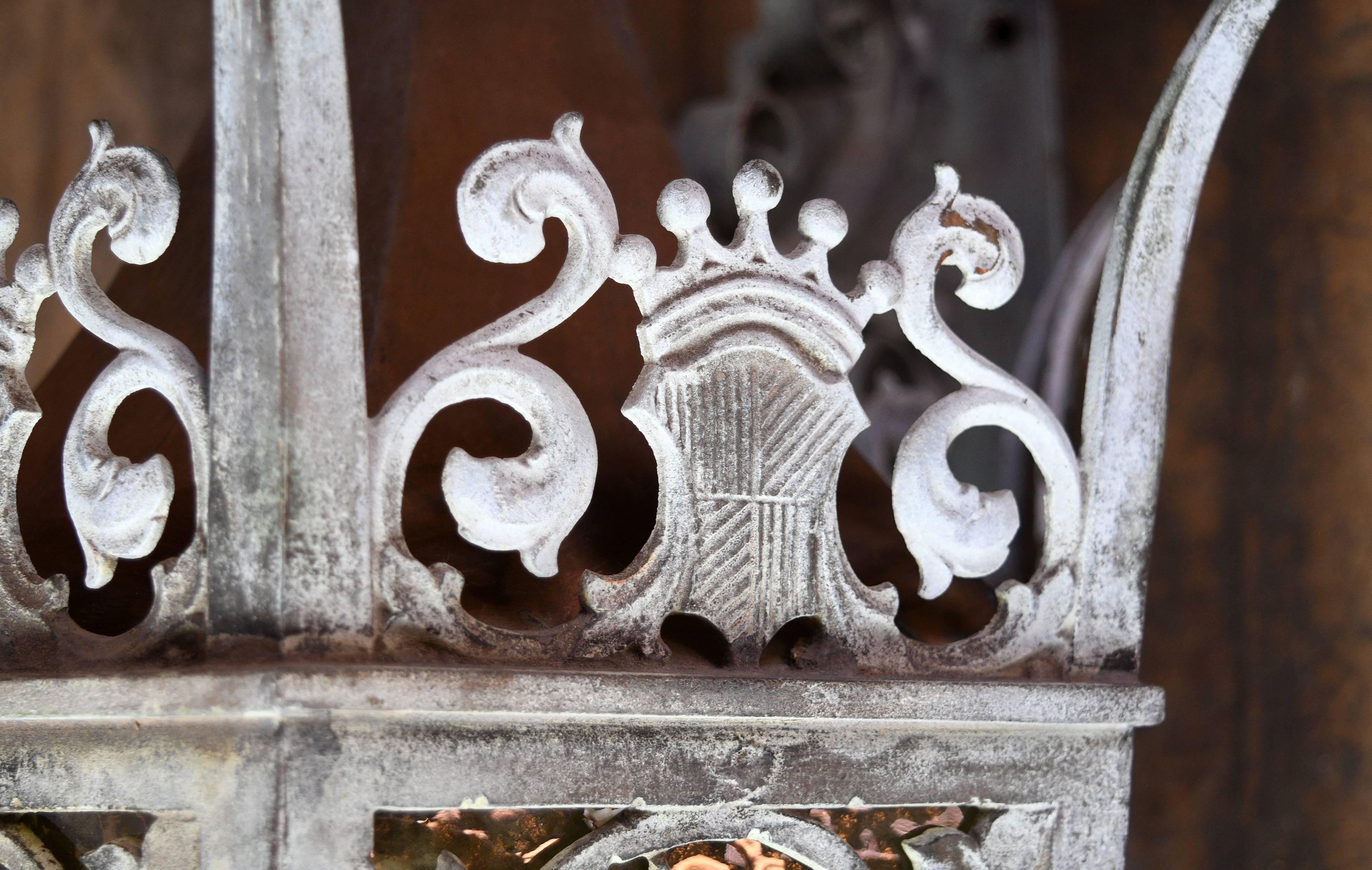 Metal Cast Bronze Tudor Exterior Sconce with Glass