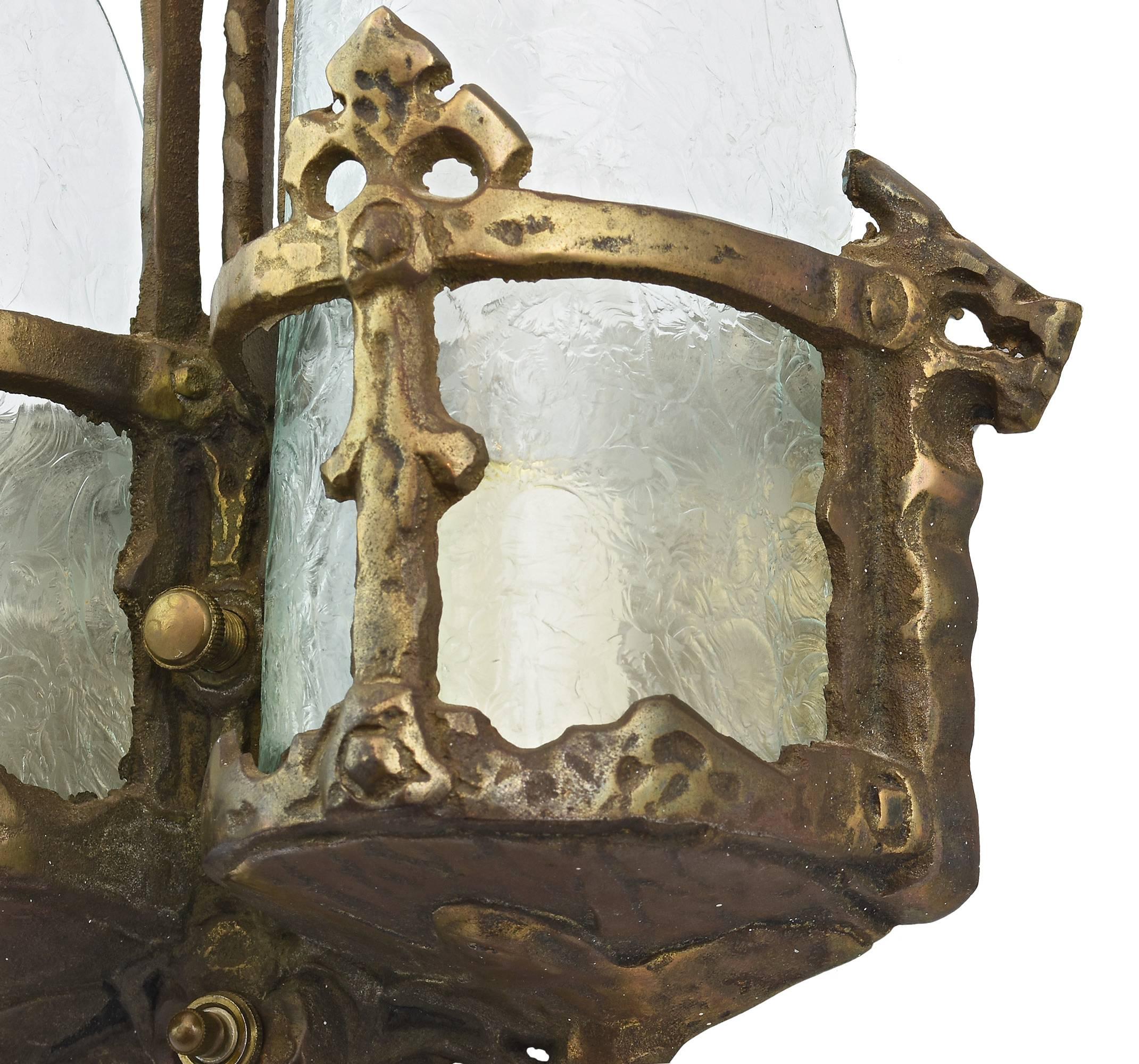 American Tudor Style Two-Shade Sconce with Glue Chip Glass, circa 1920