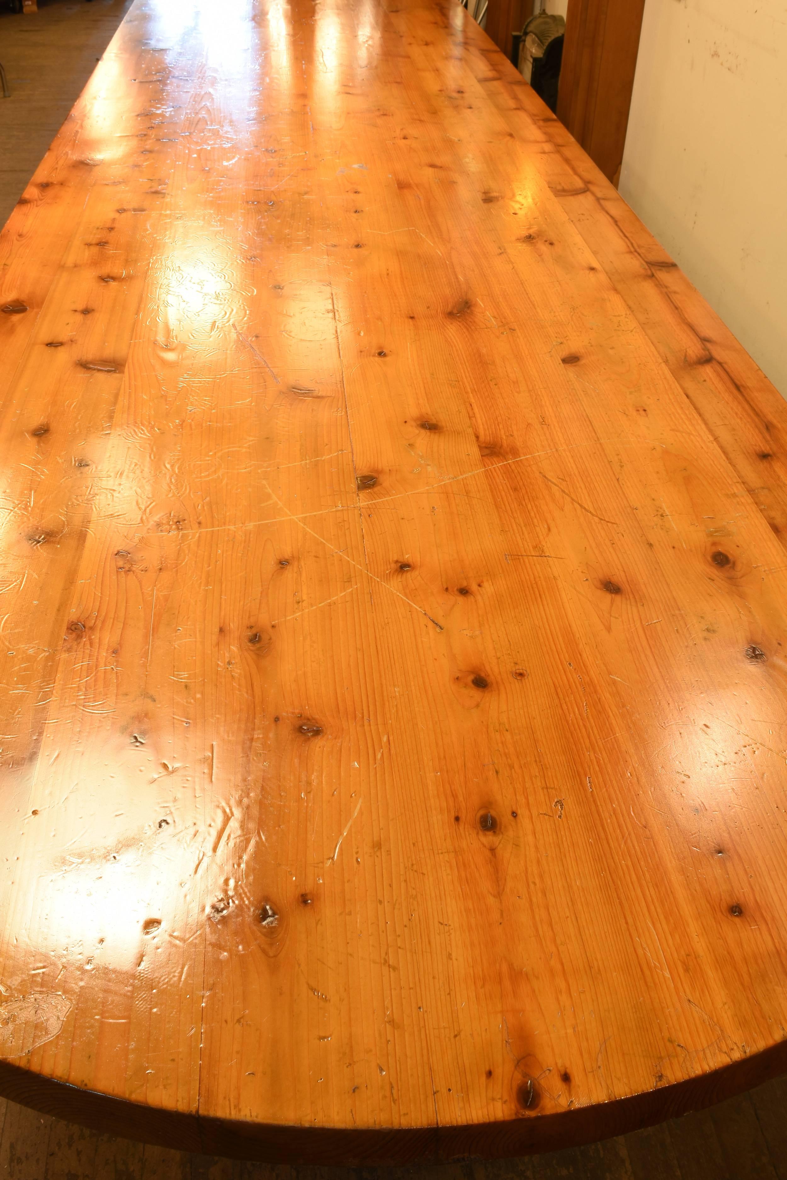 American Long Pine Table with Curved Edges