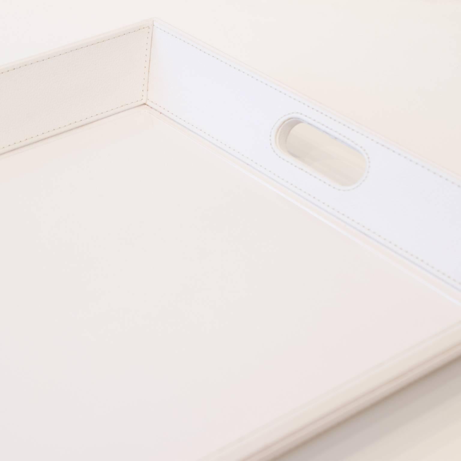 Exceptional hand-stitched white leather tray from Platas Lappas. Tray comes with removable acrylic inset.