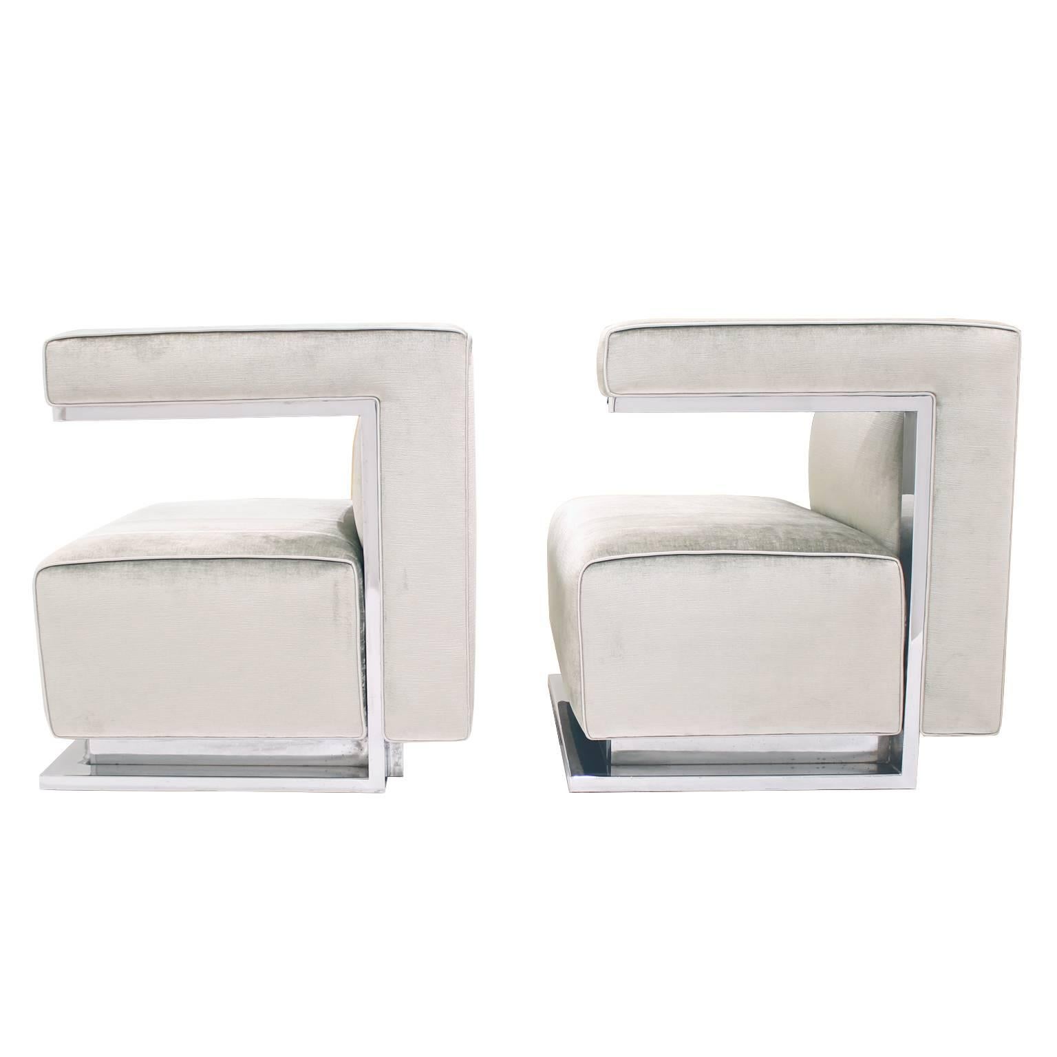 Walter Gropius Cubist Steel and Chrome Armchairs In Excellent Condition For Sale In New York, NY