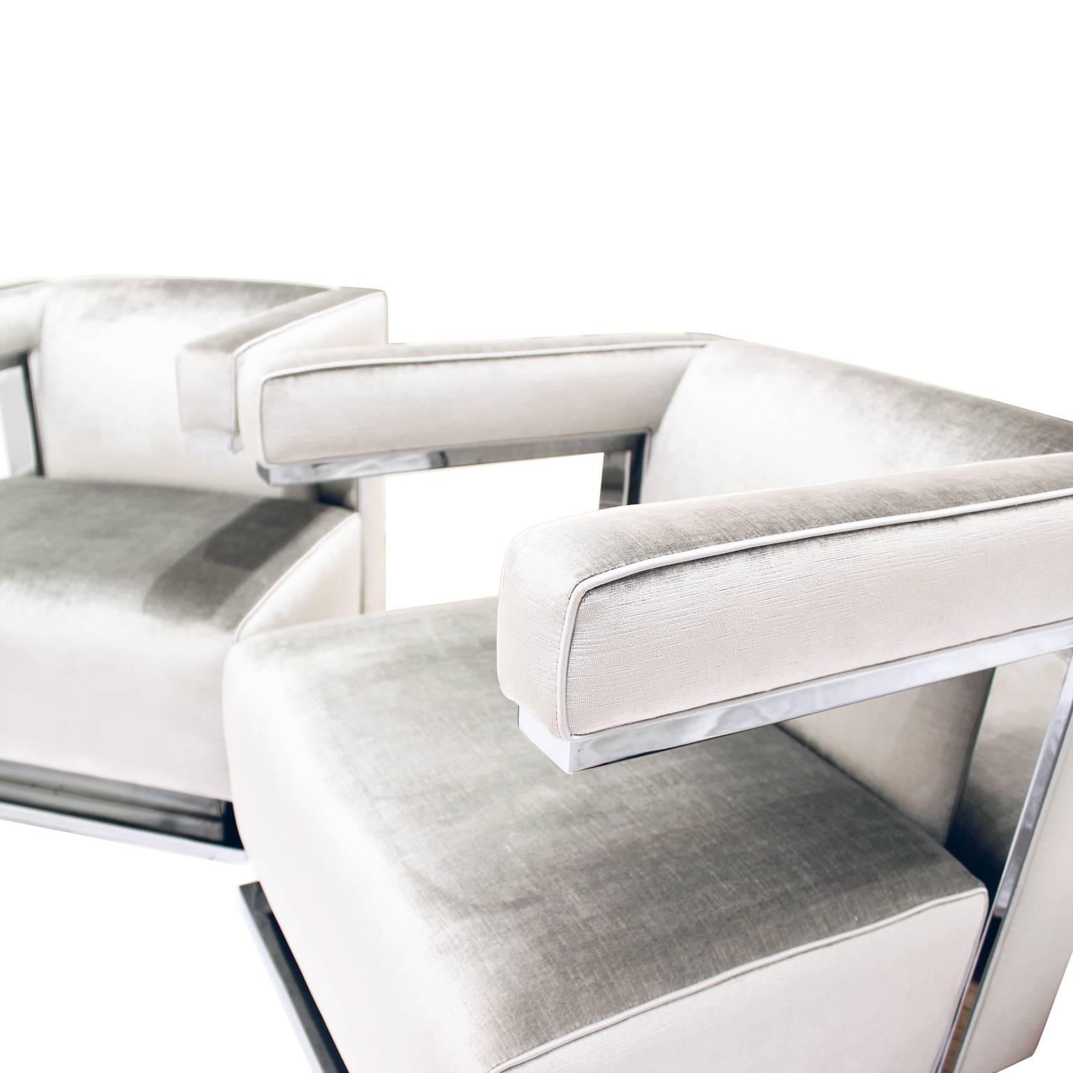 Walter Gropius Cubist Steel and Chrome Armchairs For Sale 1