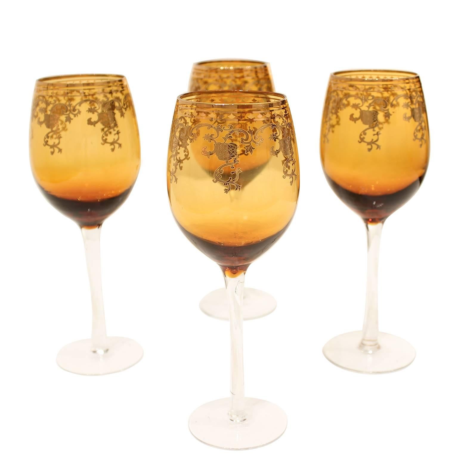 Etched Mid-Century Decanter and Wine Glasses Set