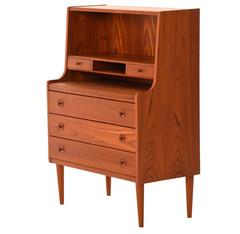 Danish Modern Secretary