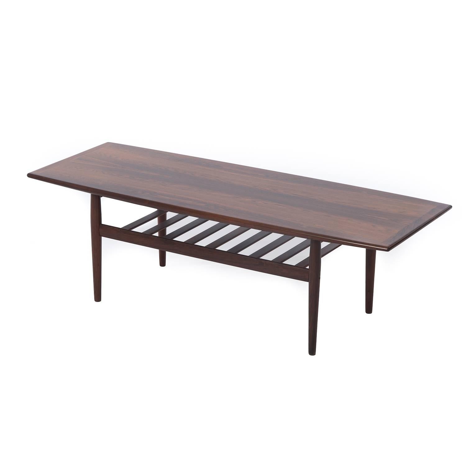Danish Modern Rosewood Coffee Table with Shelf In Excellent Condition In Minneapolis, MN