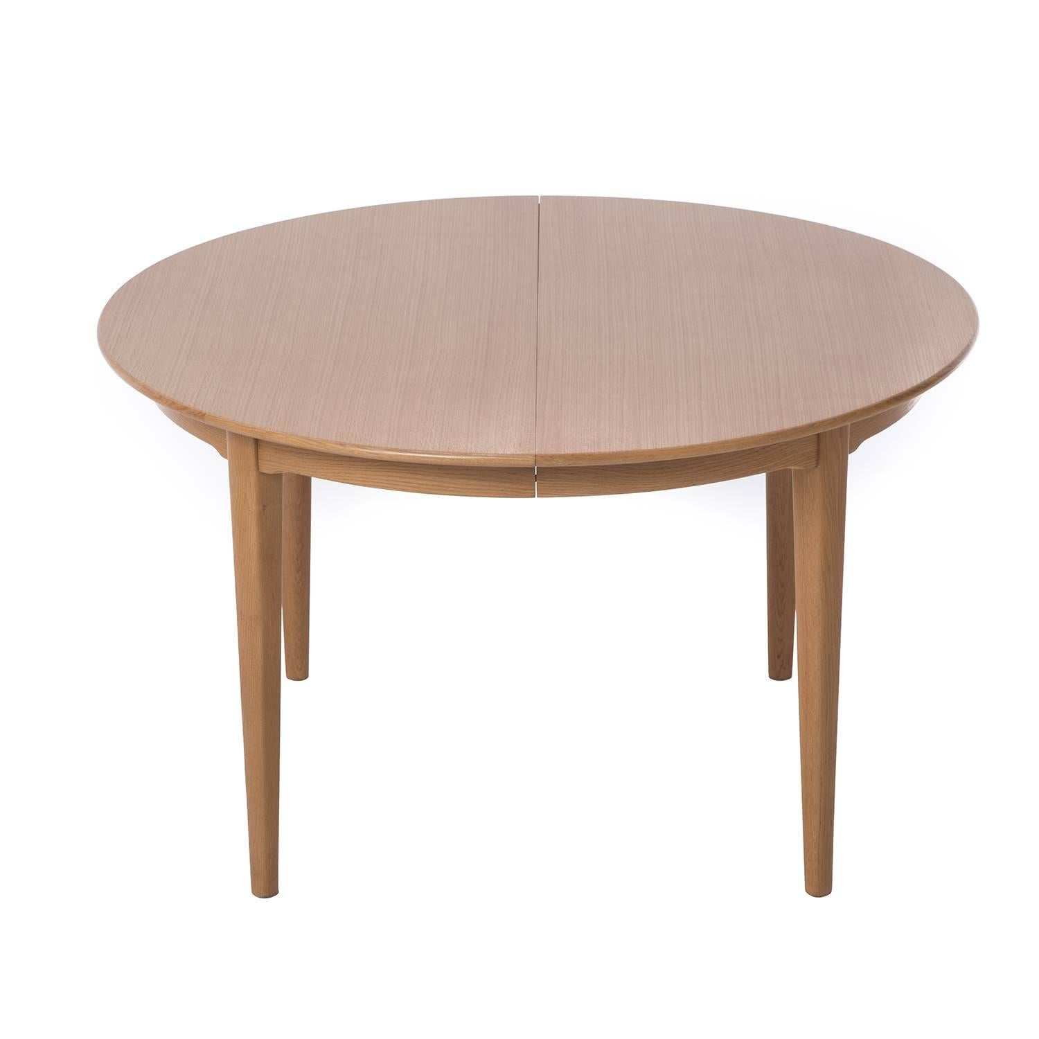 Scandinavian Modern Danish Modern Dining Table with Four Leaves