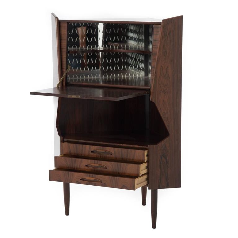 Danish Modern Rosewood Corner Bar at 1stDibs