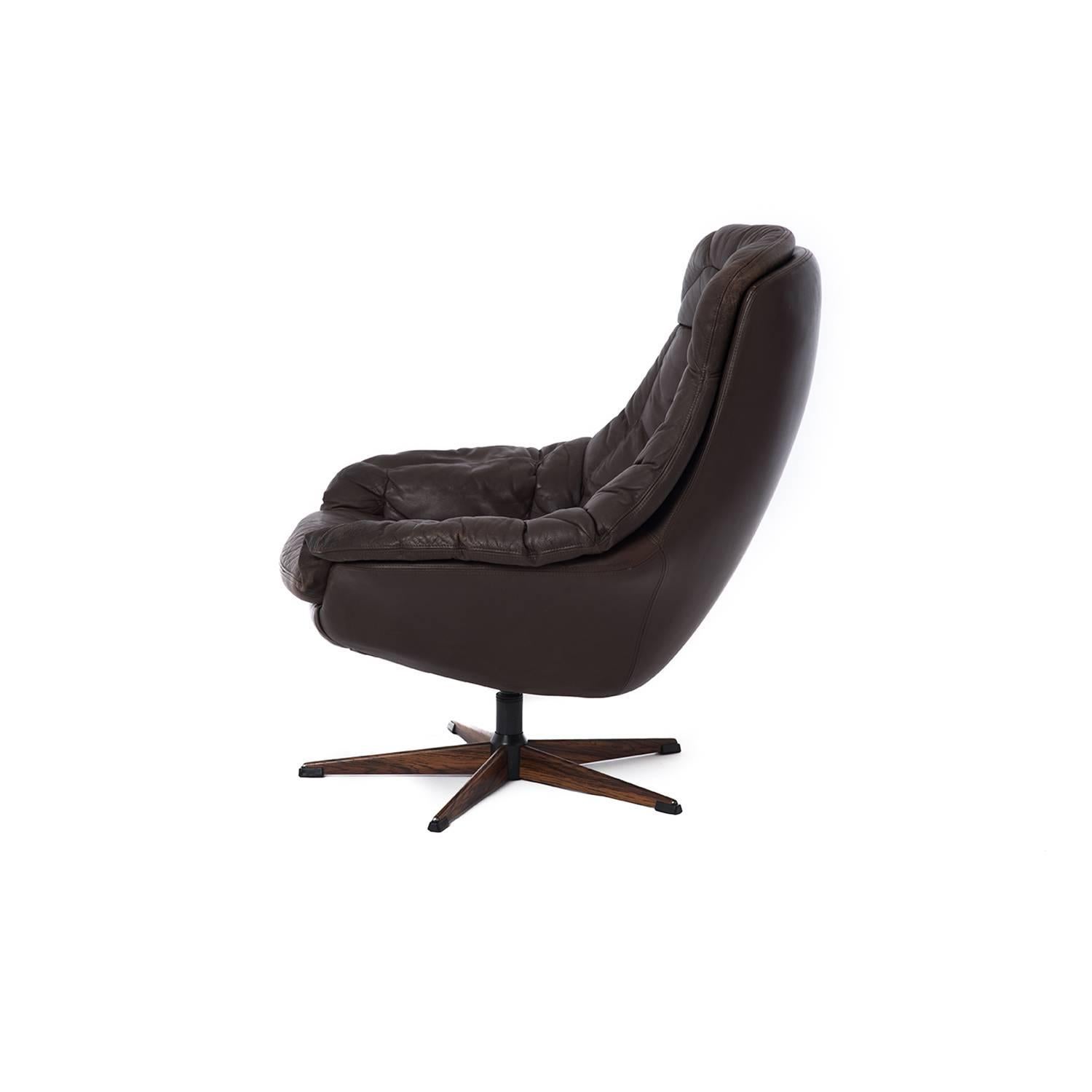 Scandinavian Modern Danish Modern Swivel Glove Chair in Espresso Leather by H. W. Klein