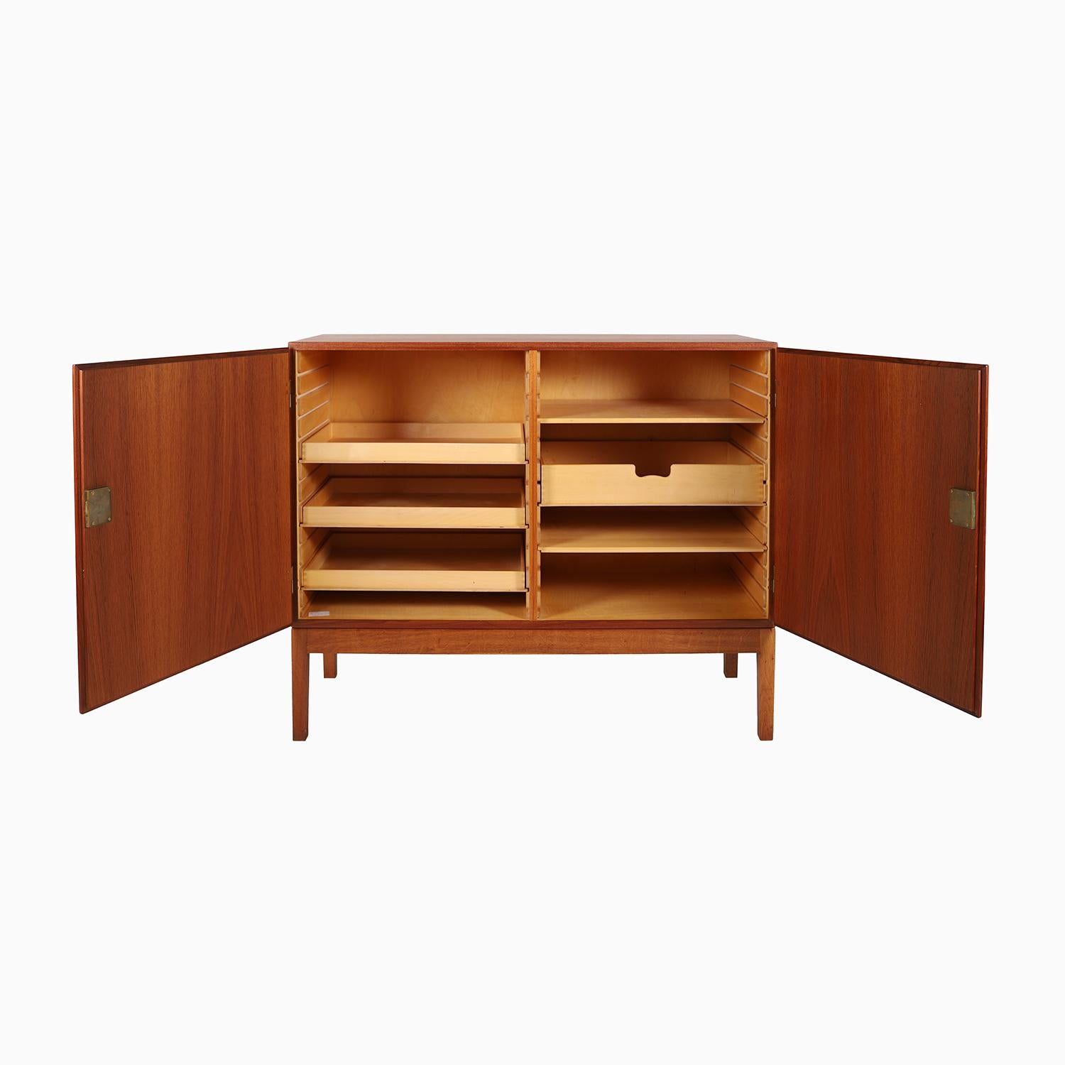 Danish Scandinavian Modern Teak Console Cabinet by Borge Mogensen For Sale