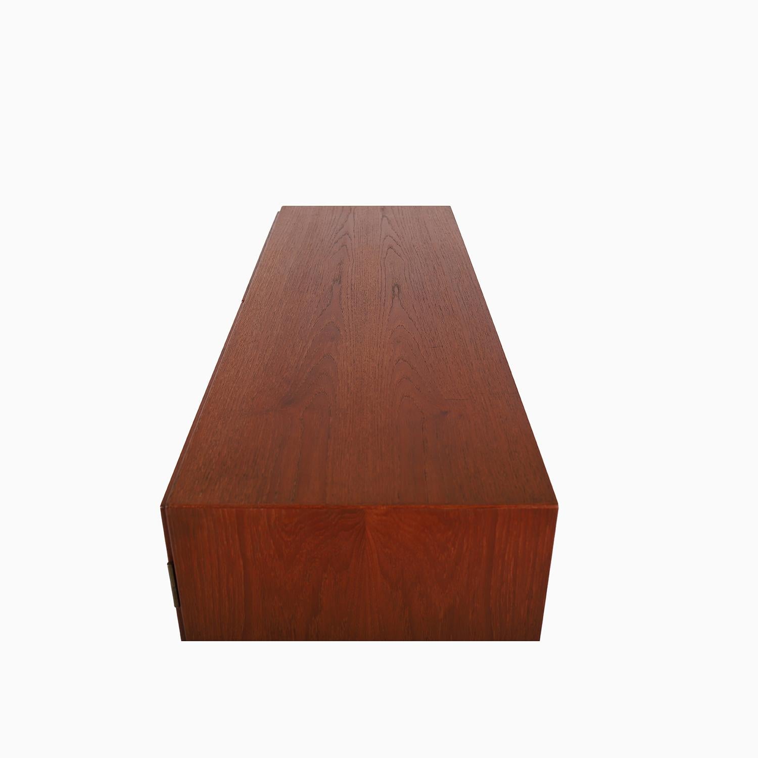 20th Century Scandinavian Modern Teak Console Cabinet by Borge Mogensen For Sale