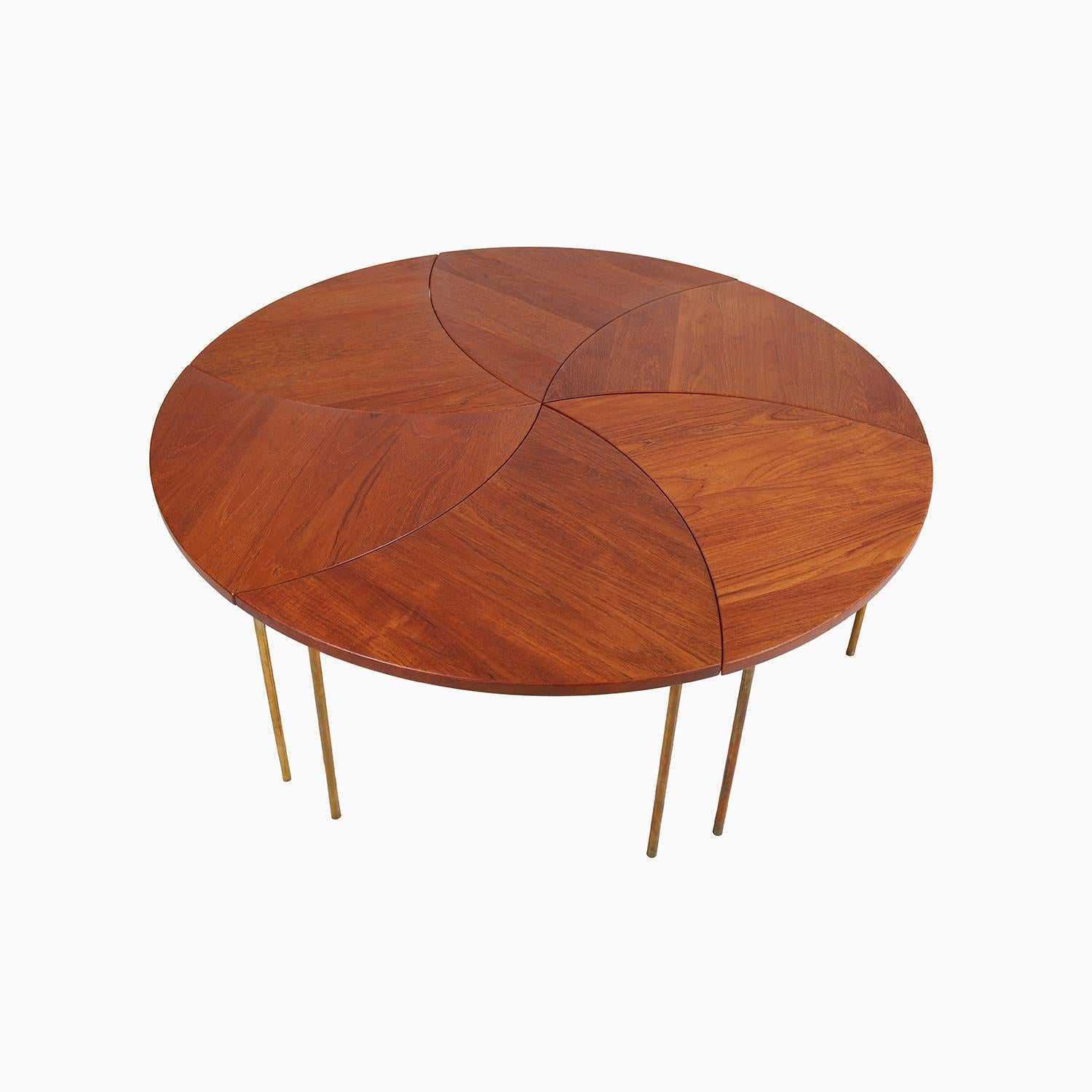 Scandinavian Modern Modular 'Pinwheel' Coffee Table in Teak by Hvidt & Molgaard In Excellent Condition For Sale In Minneapolis, MN