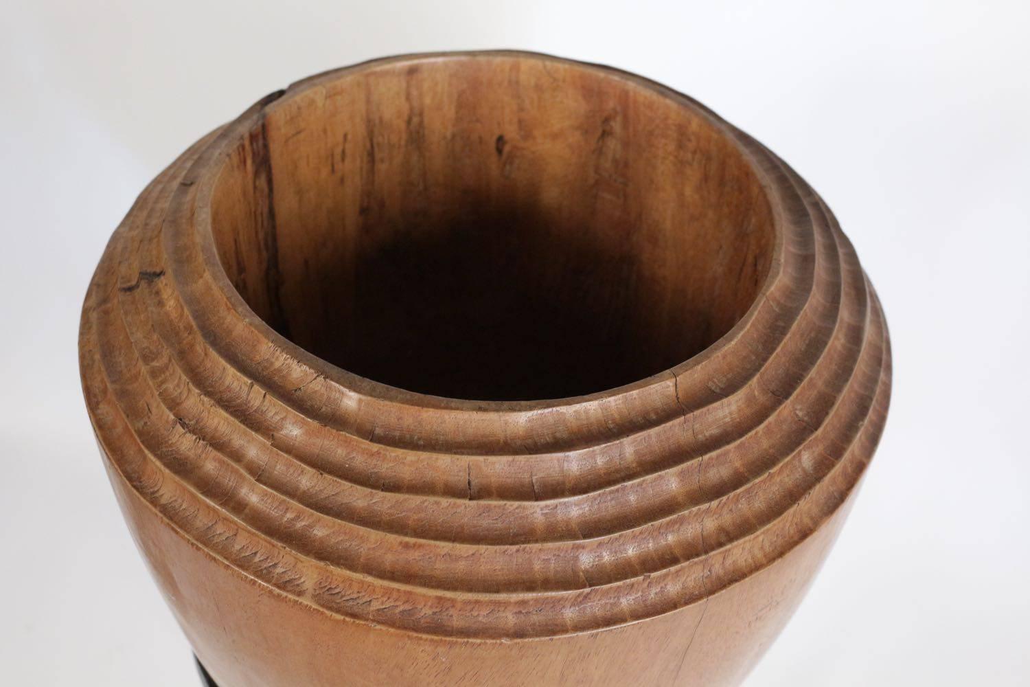 French Large Mid-Century Modern Decorative Pot in Solid Wood in the Form of an Olive