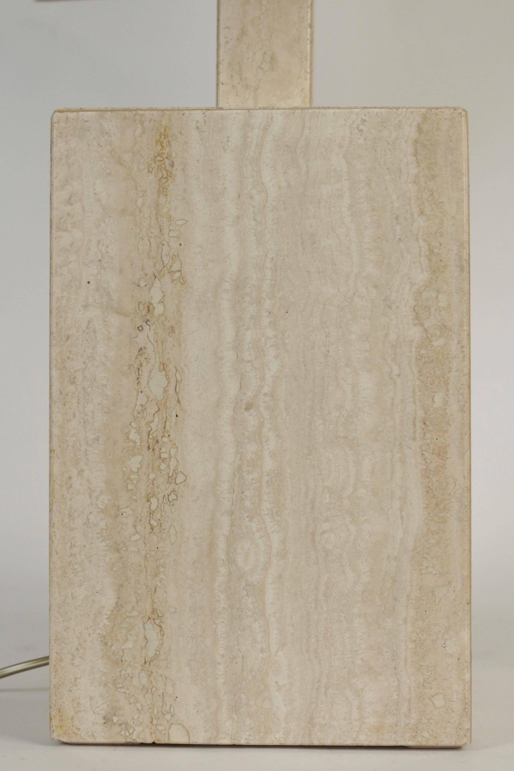 Travertine Marble Lamp circa 1960 Inspired by Cubism In Excellent Condition In Saint-Ouen, FR