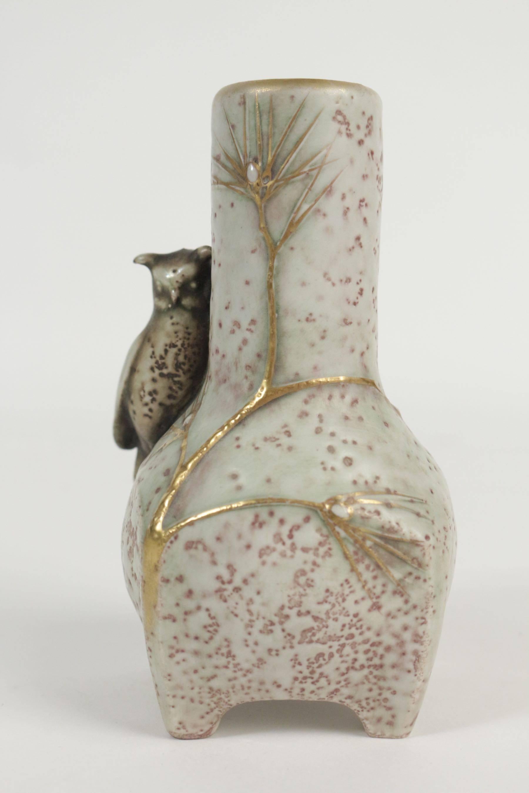 Amphora Shaped Vase with an Owl, Viennese, Austria In Excellent Condition In Saint-Ouen, FR