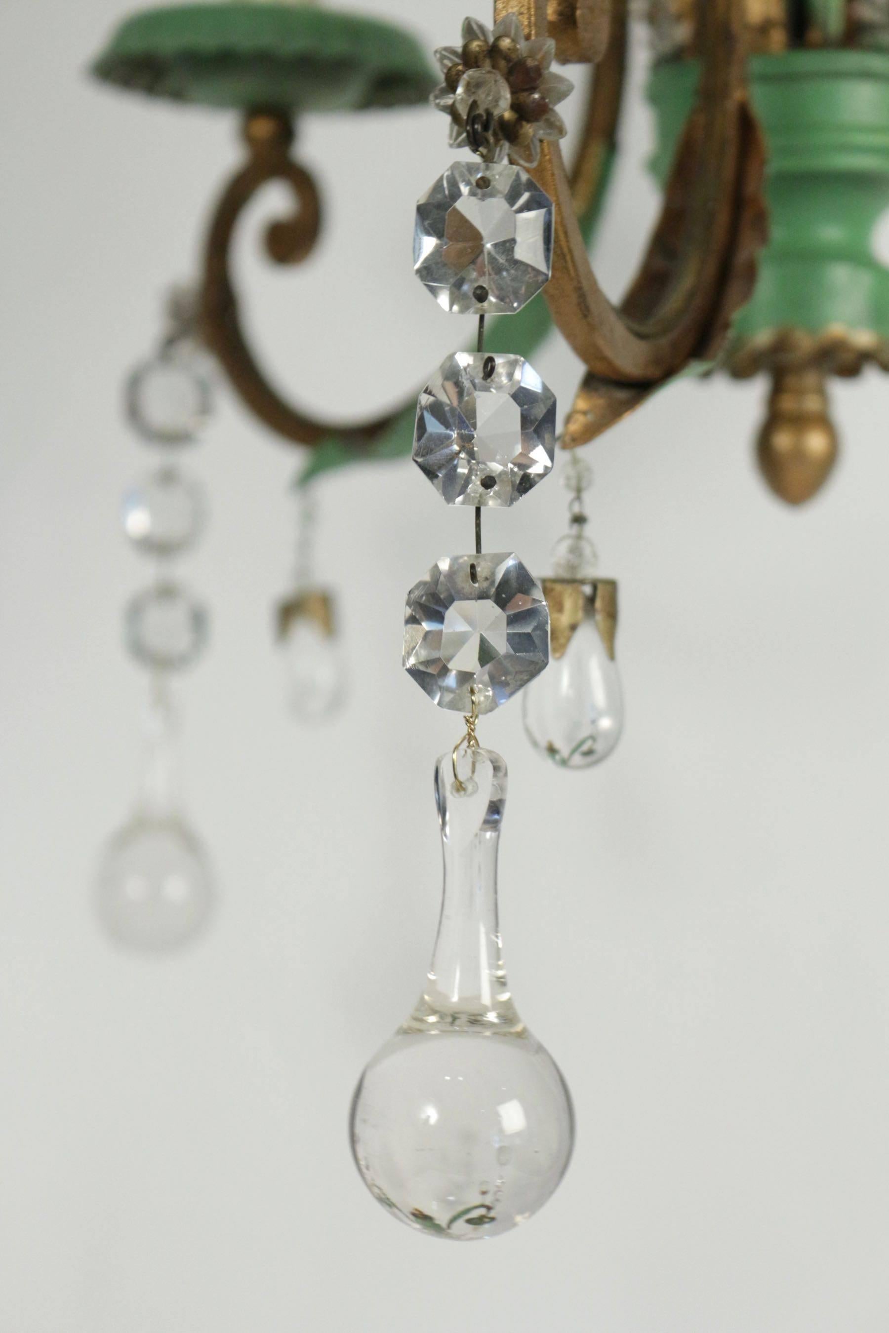Modern Three-Arm Chandelier in Tole with Crystals in Glass in Green and Gold