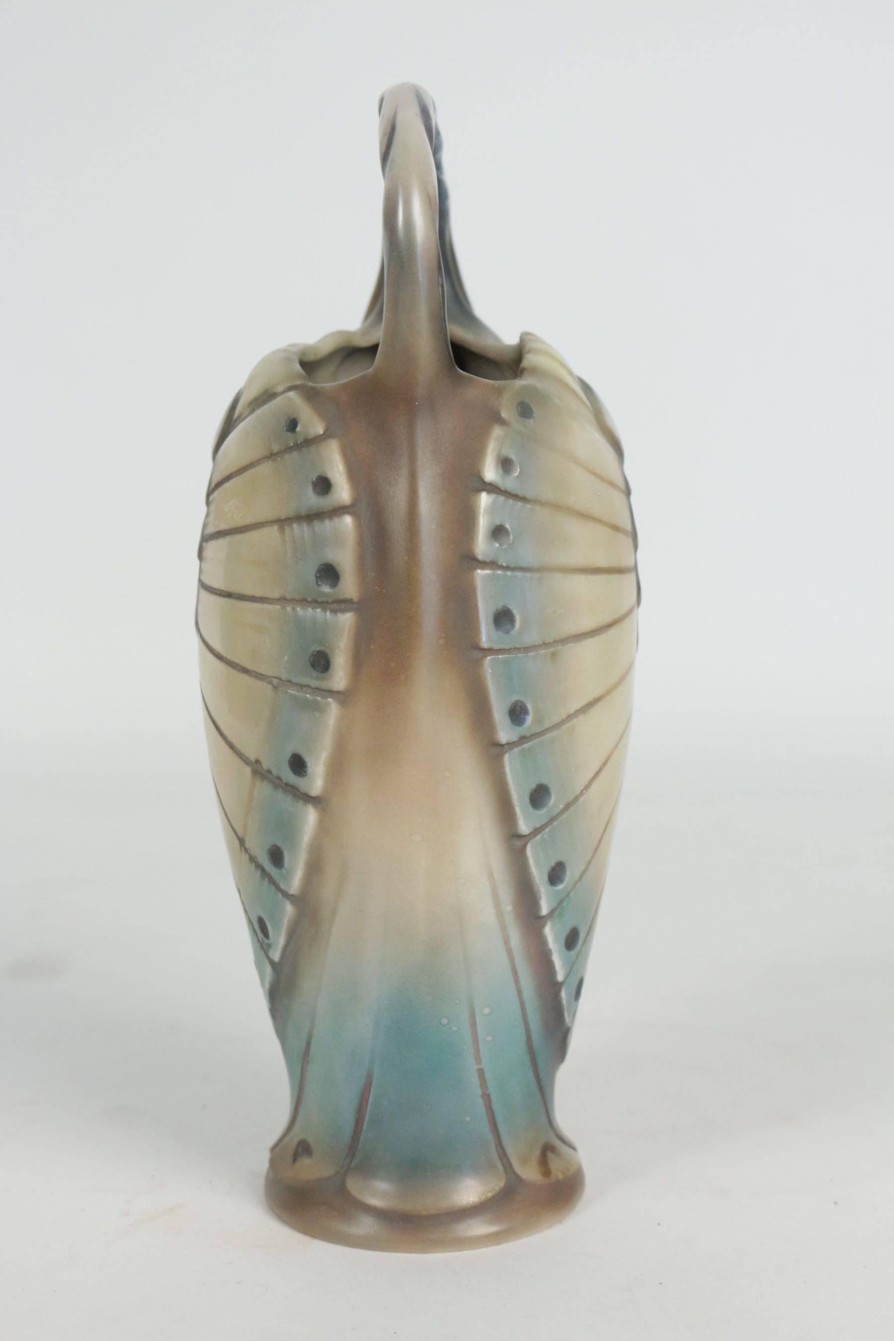Jug in the Shape of a Heron, circa 1900 In Excellent Condition In Saint-Ouen, FR