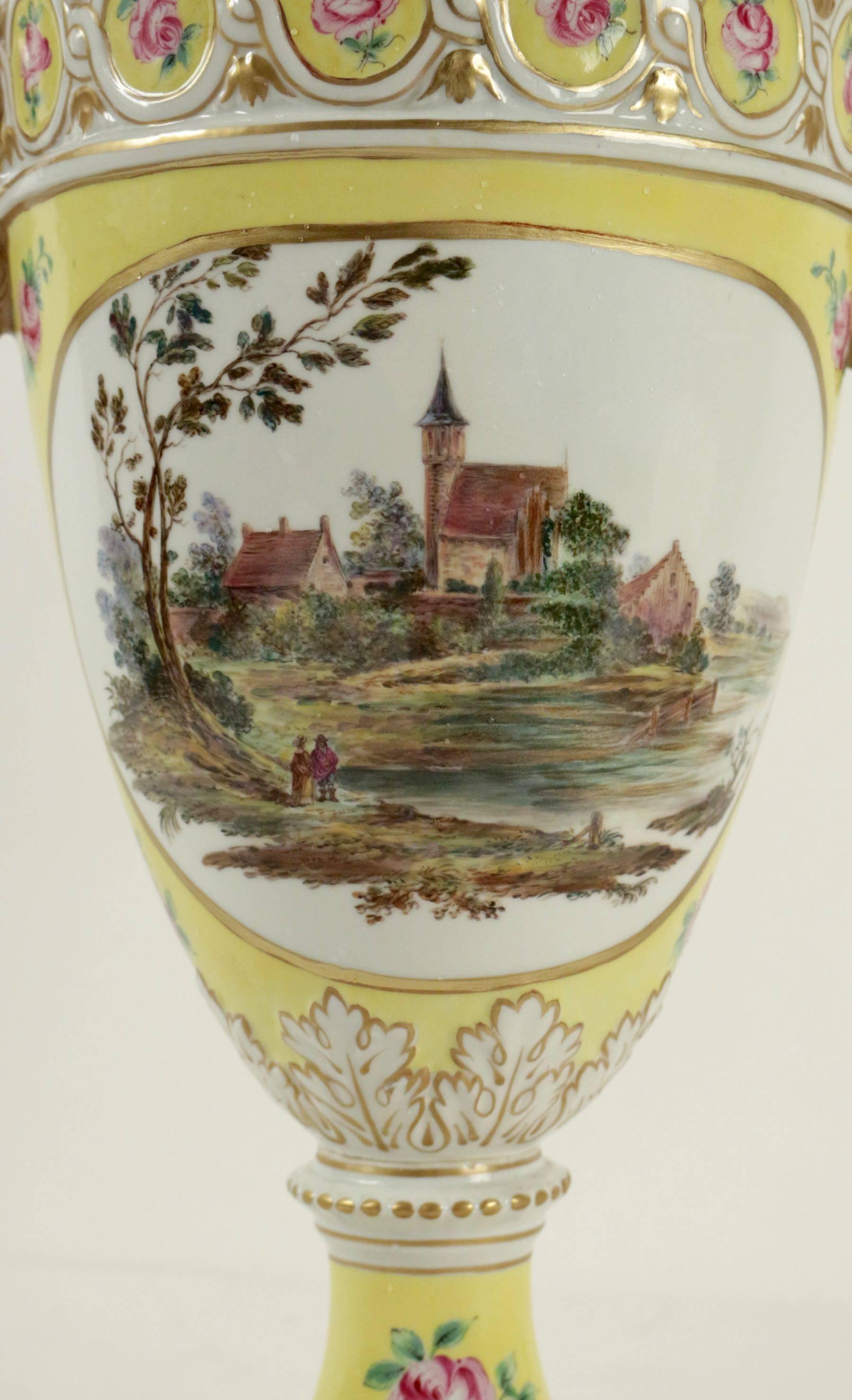 Large Vase in Earthenware with Cover from the 19th Century 2