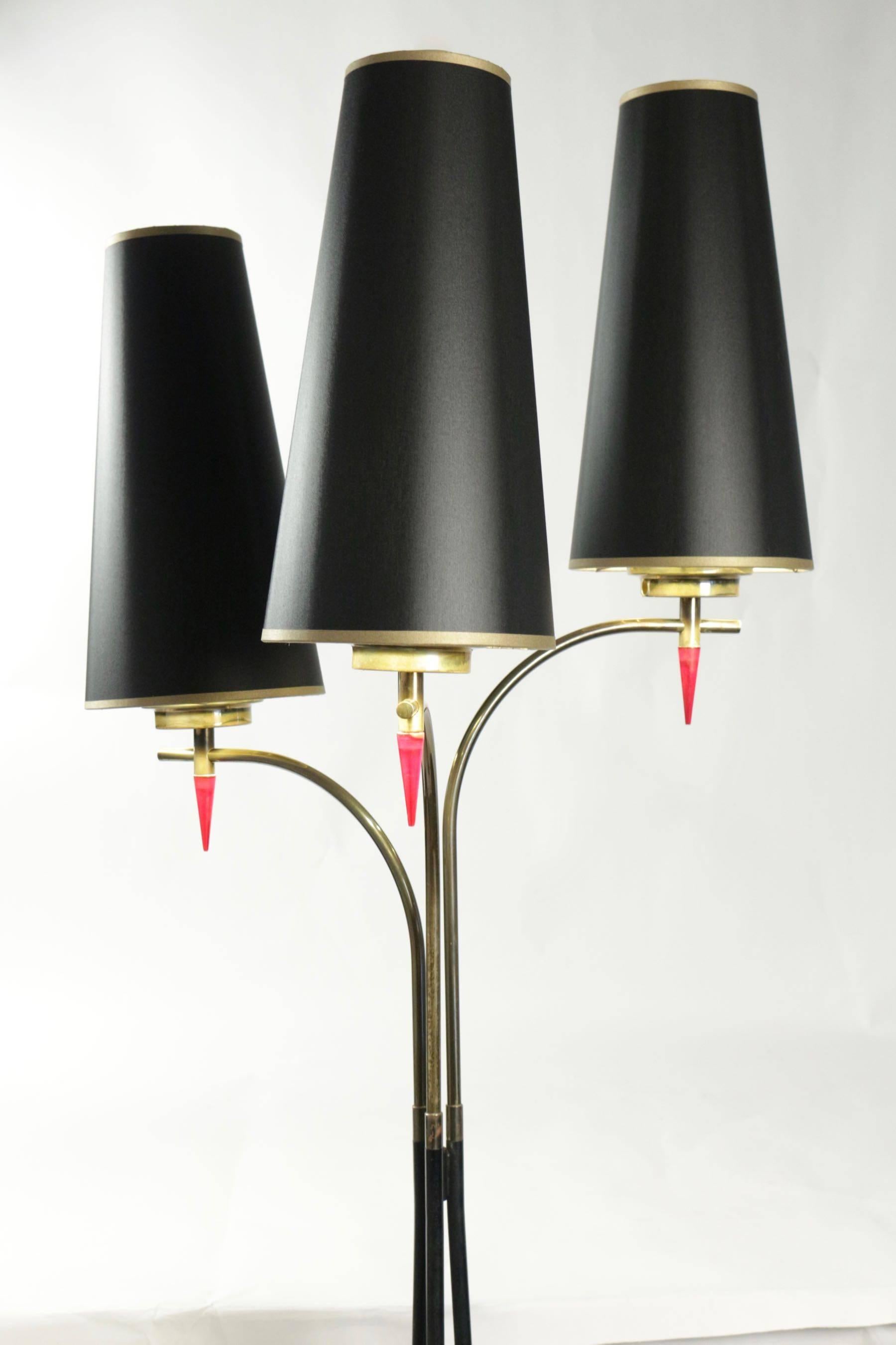 Mid-20th Century Standing Floor Lamp from the 1960s in Metal Paint and Brass, Three Lights