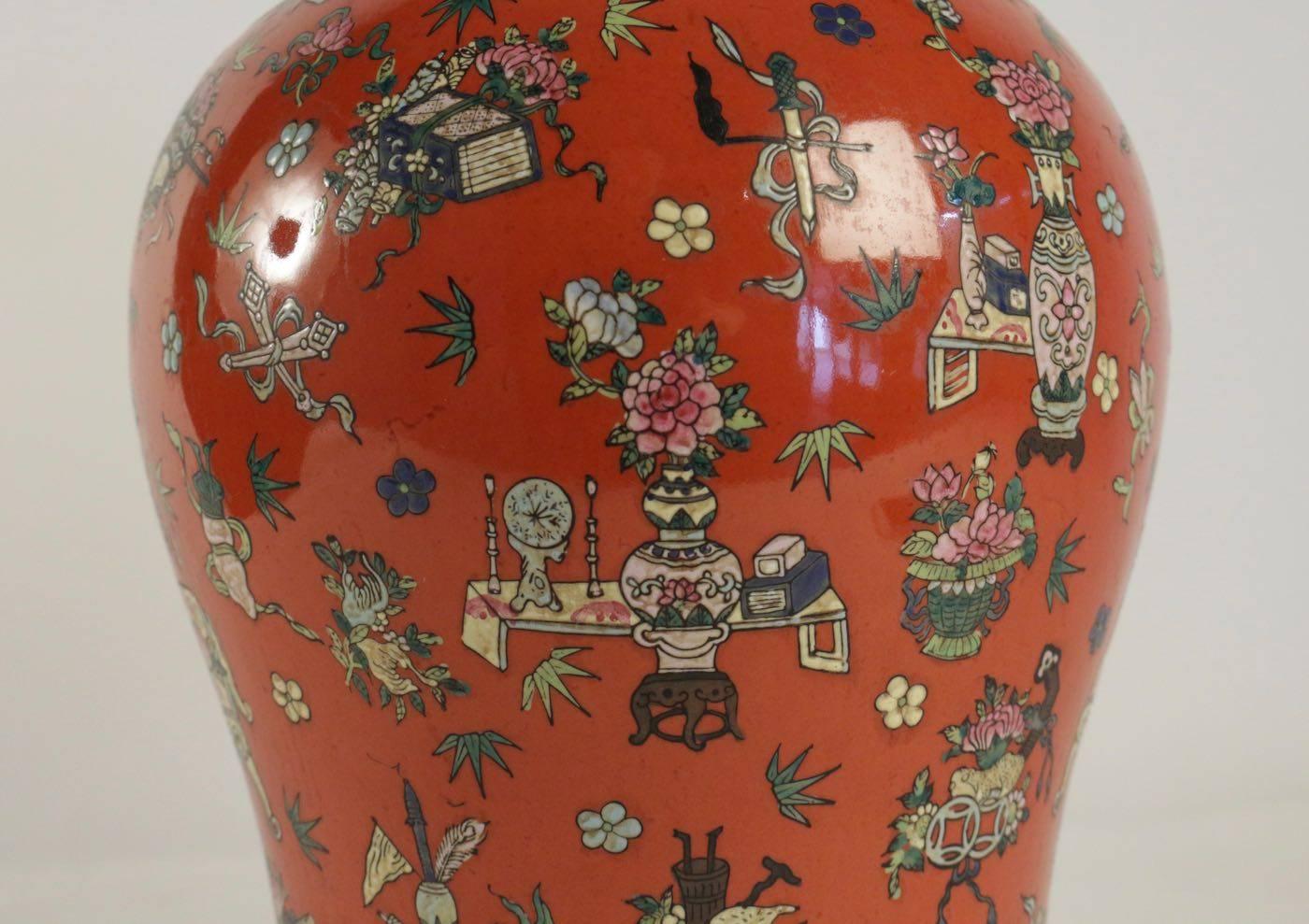 Asian Chinese Vase from the Beginning of the 20th Century For Sale