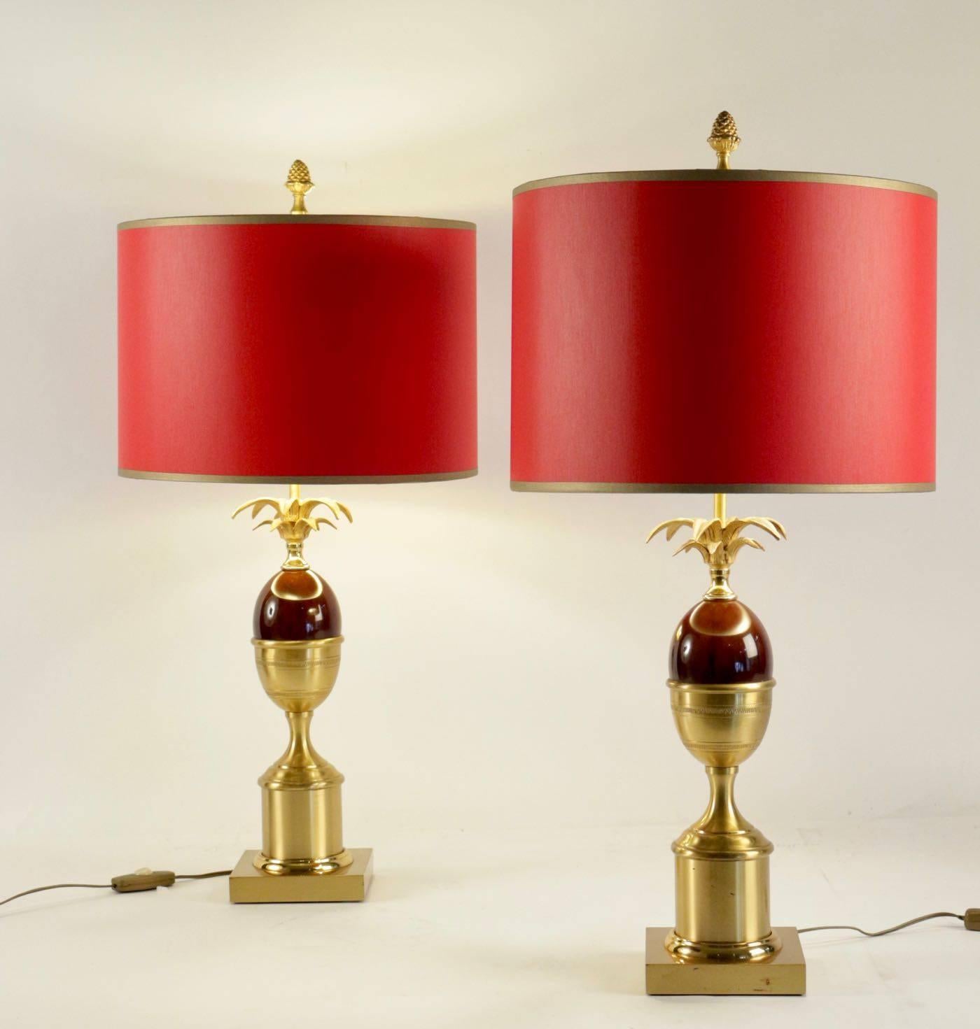 Mid-20th Century Pair of Lamps, 1960s, Brass and Resin of Red Color in the Taste of Charles