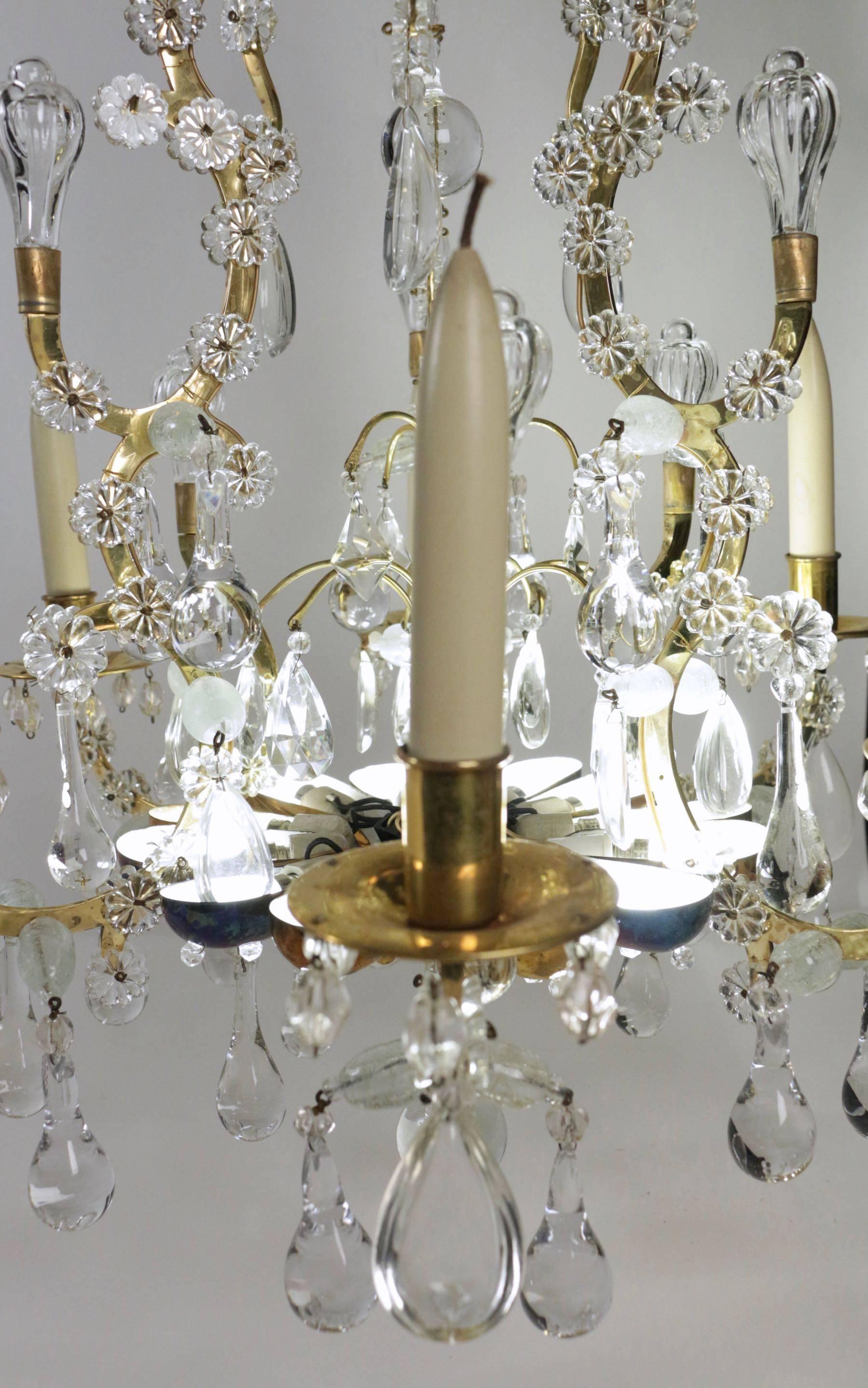 Chandelier in the Style of Louis XV with Crystal from the 19th Century For Sale 3