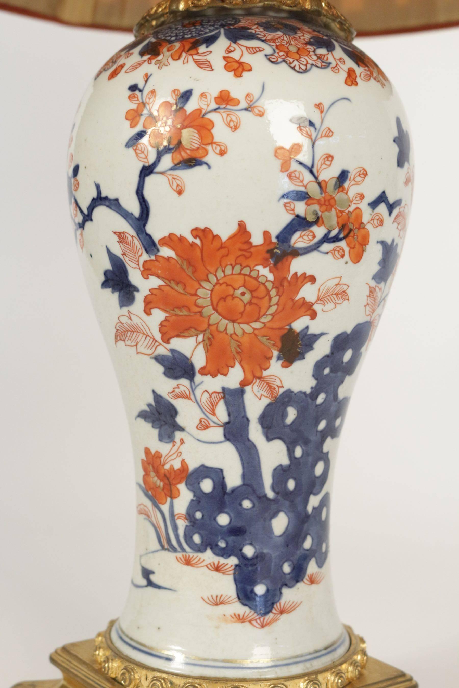 Single Imari China Porcelain Table Lamp of the 19th Century In Good Condition In Saint-Ouen, FR