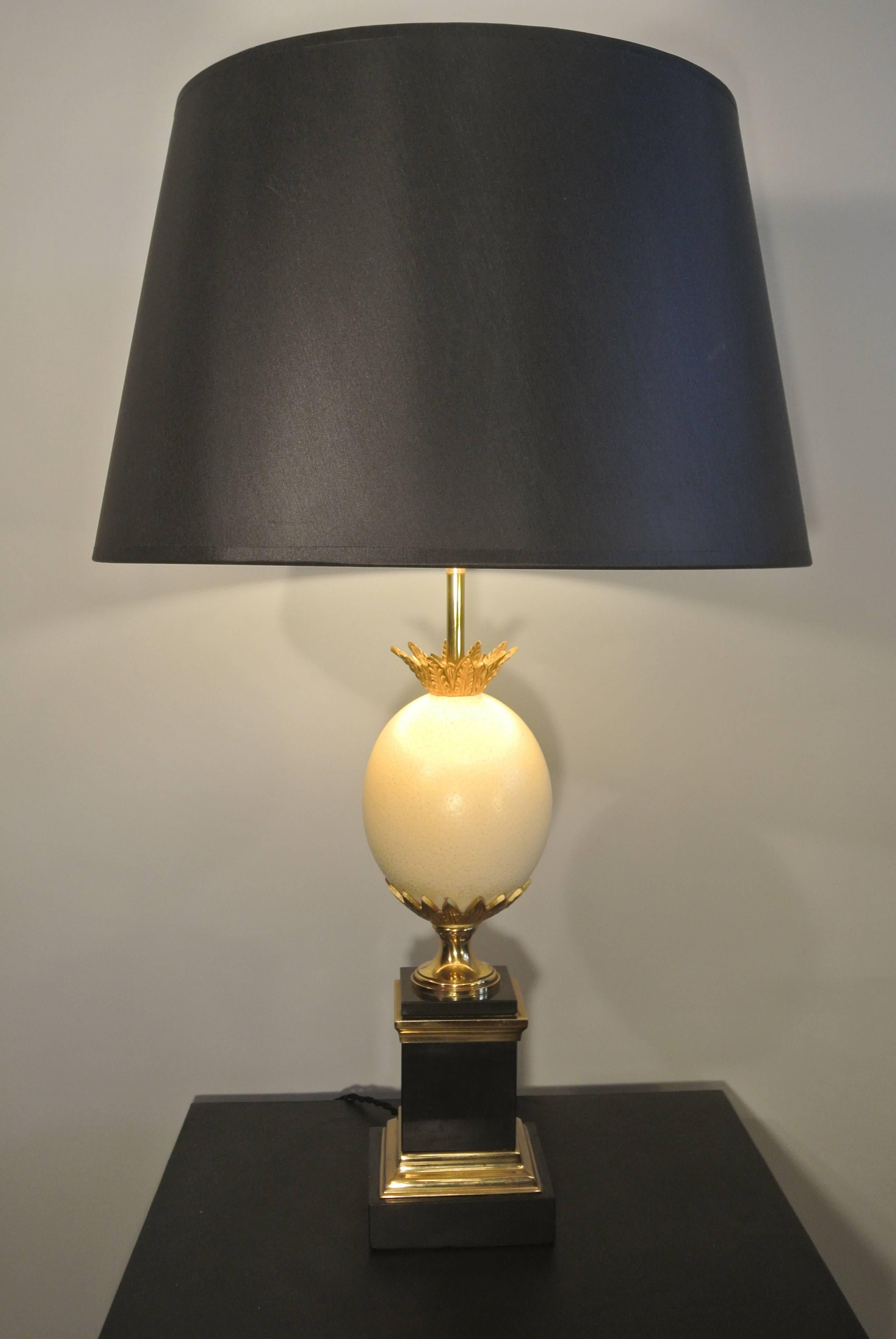 Beautiful 'Austrian Egg' Lamp from Maison Charles In Good Condition In Saint-Ouen, FR