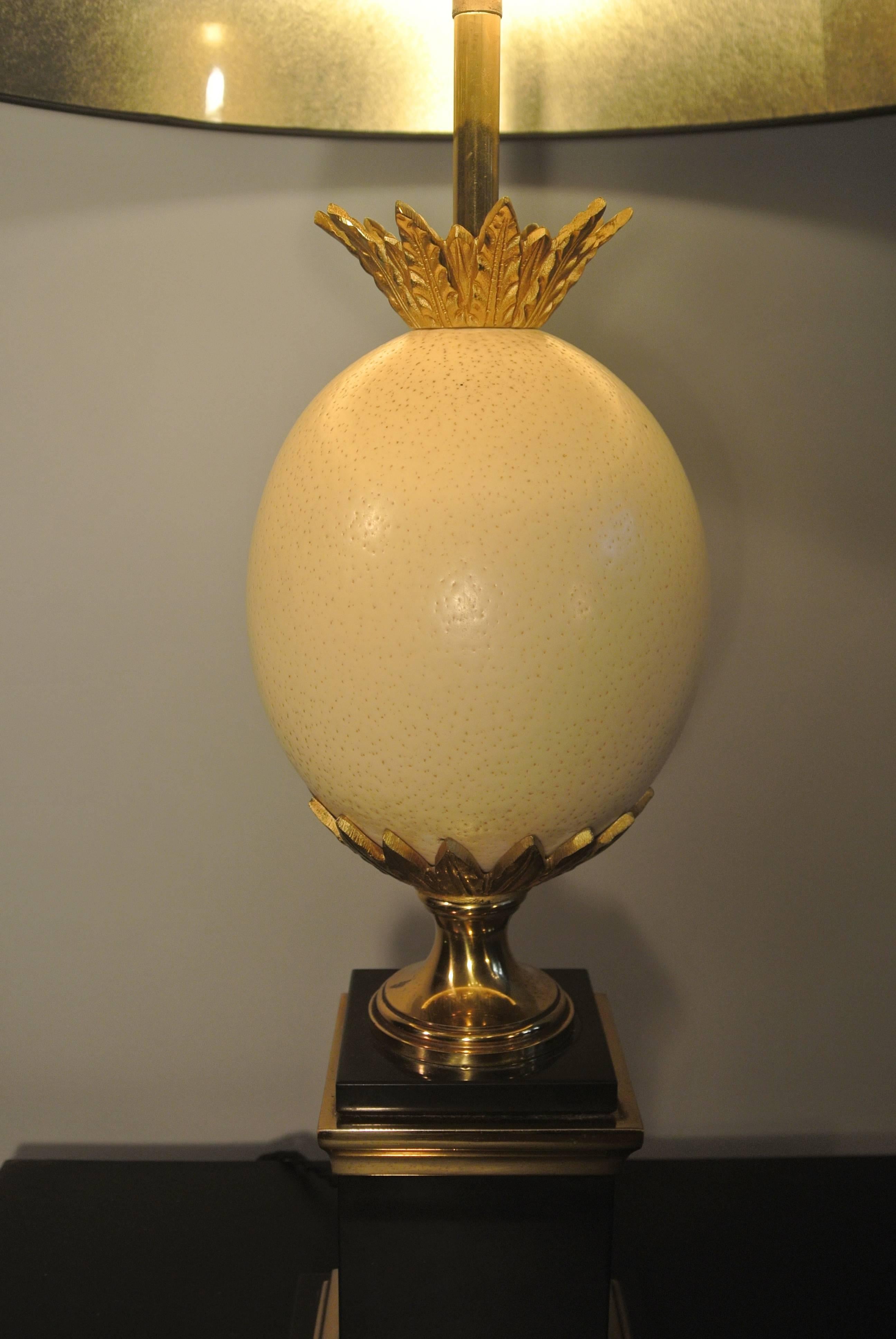 A beautiful 'Austrian Egg' lamp from Maison Charles. Measure: 72 cm tall x 45 cm wide.
 