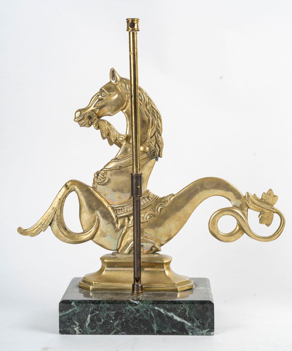Coppia di basi per lampade in marmo e bronzo, XX secolo. in vendita 4