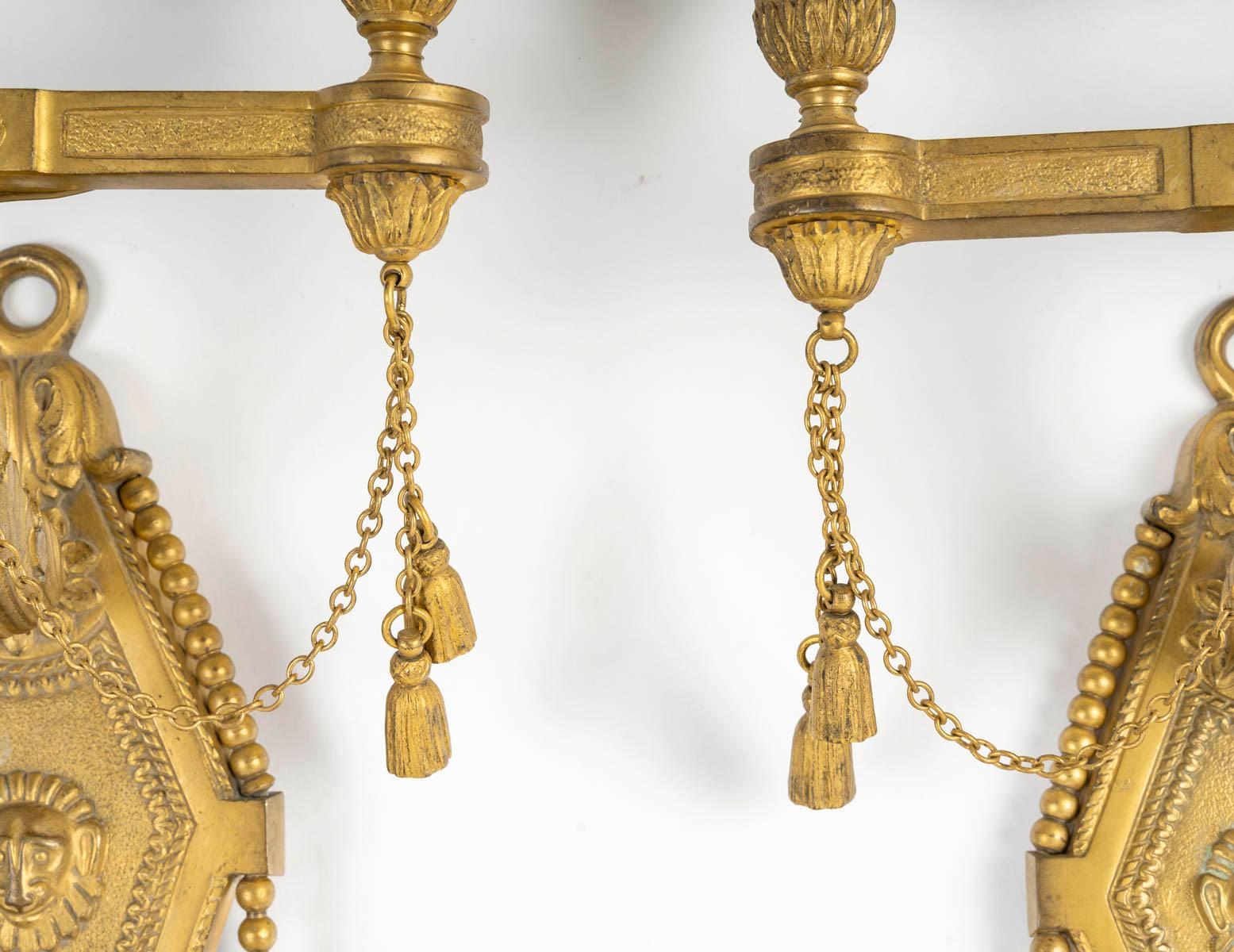 Pareja de Apliques de Bronce Dorado Estilo Imperio, Siglo XIX. siglo XIX en venta