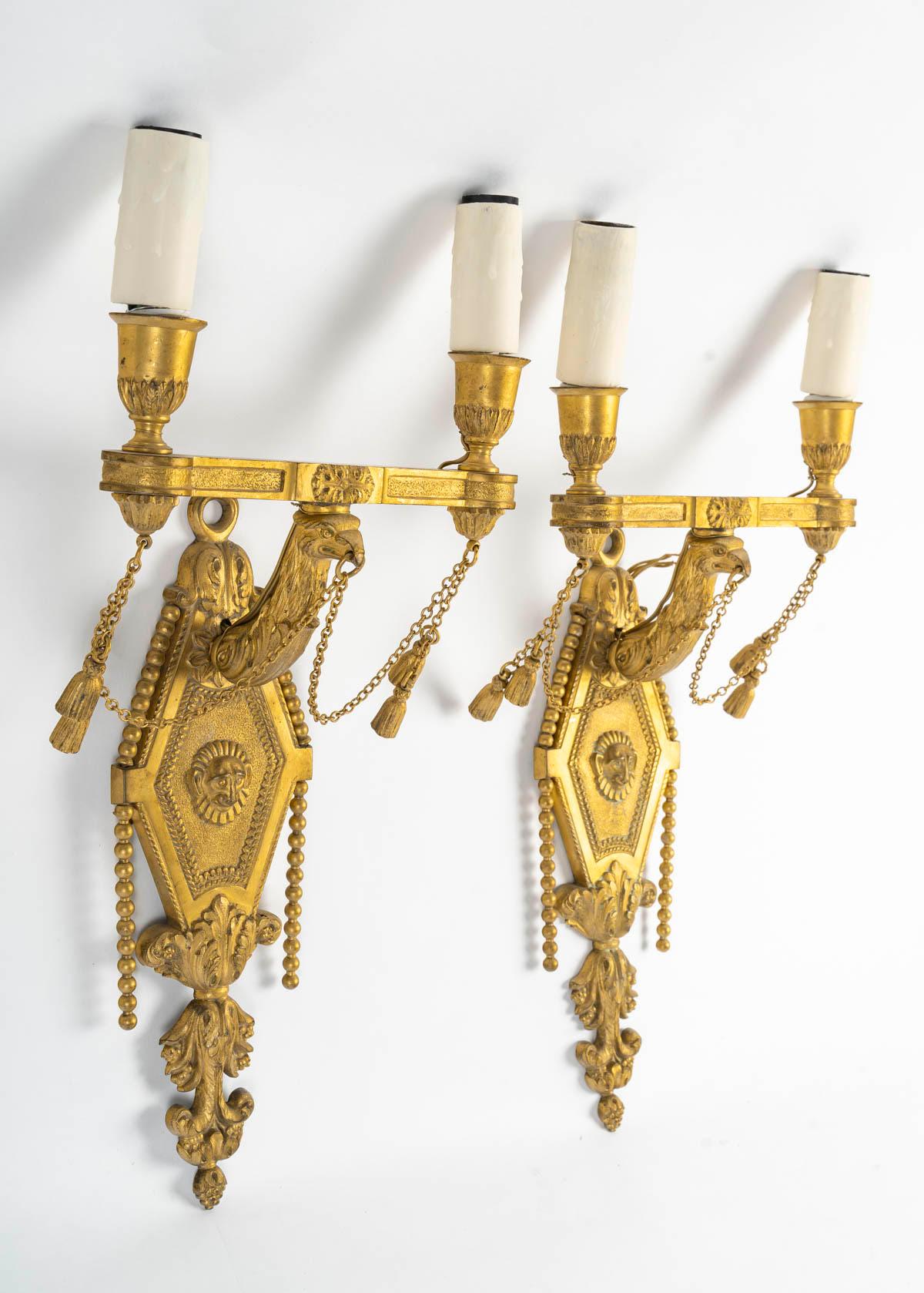 Pareja de Apliques de Bronce Dorado Estilo Imperio, Siglo XIX. en venta 3