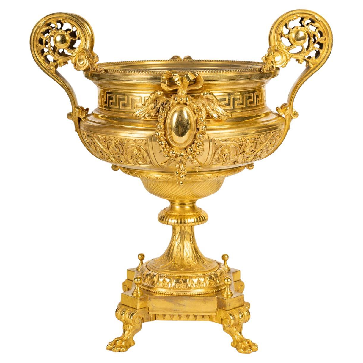 Coupe de centre de table en bronze doré du 19e siècle. en vente