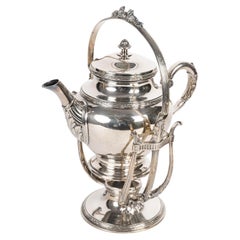 Samovar en argent plaqué Christofle, style Napoléon III, 20e siècle.