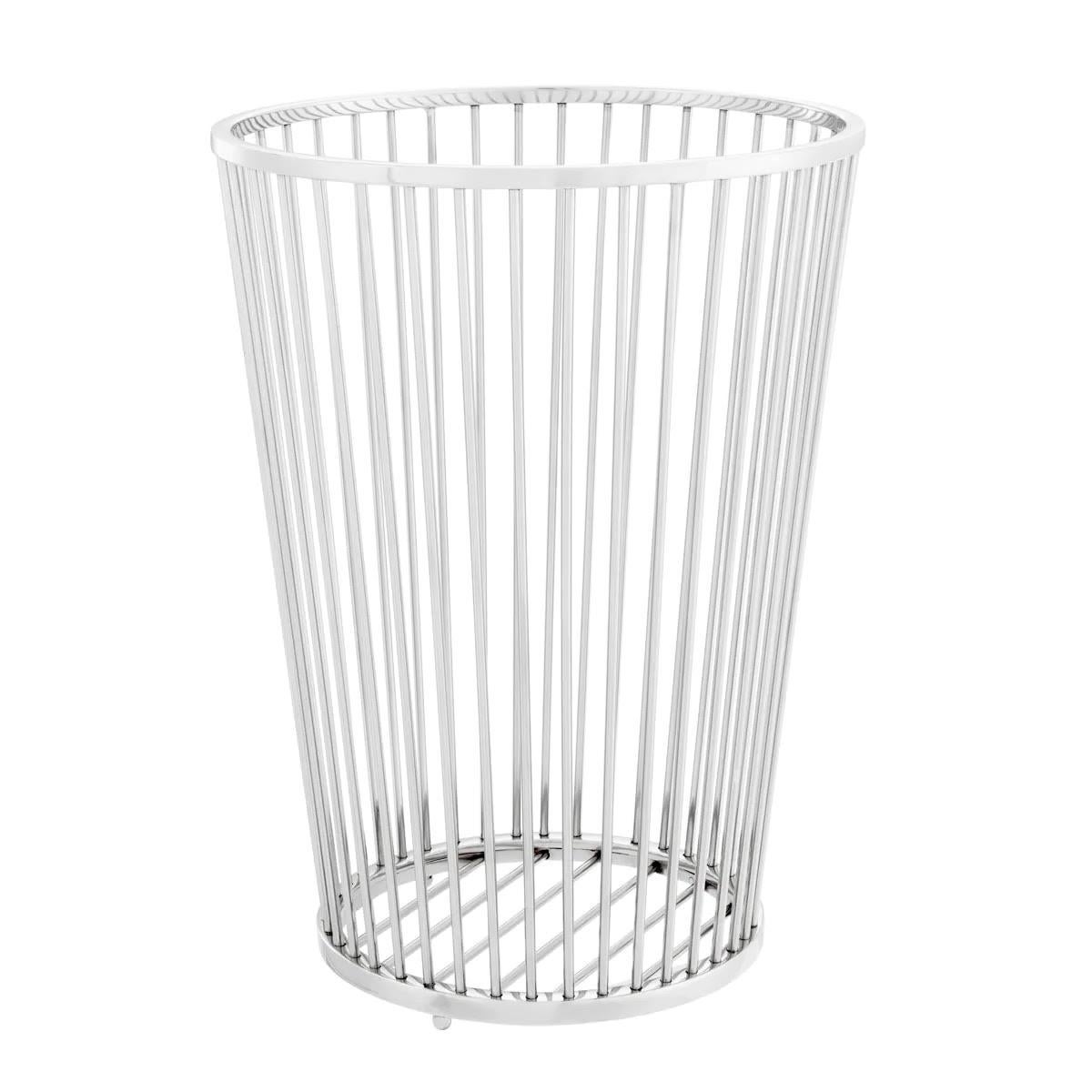 Set di due cestini per asciugamani in acciaio inox lucido.

Tieni in ordine il tuo bagno con questo set di due cestini per asciugamani.
Dopo l'uso, puoi riporre la biancheria da bagno in questo cesto metallico ultra elegante realizzato in acciaio