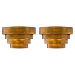 Paire d'appliques murales contemporaines de style vintage en acier avec finition laiton