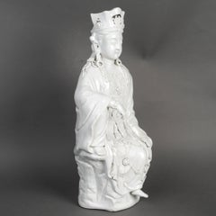 Sculpture de Guanyin, en porcelaine émaillée, art asiatique, début du XXe siècle.