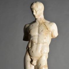 Statua di Apollo in stile greco-romano in composito bianco