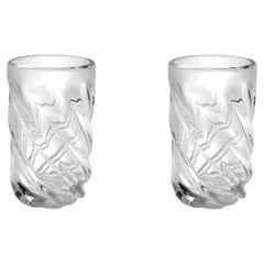 Paire de vases en verre soufflé transparent, style unique.
