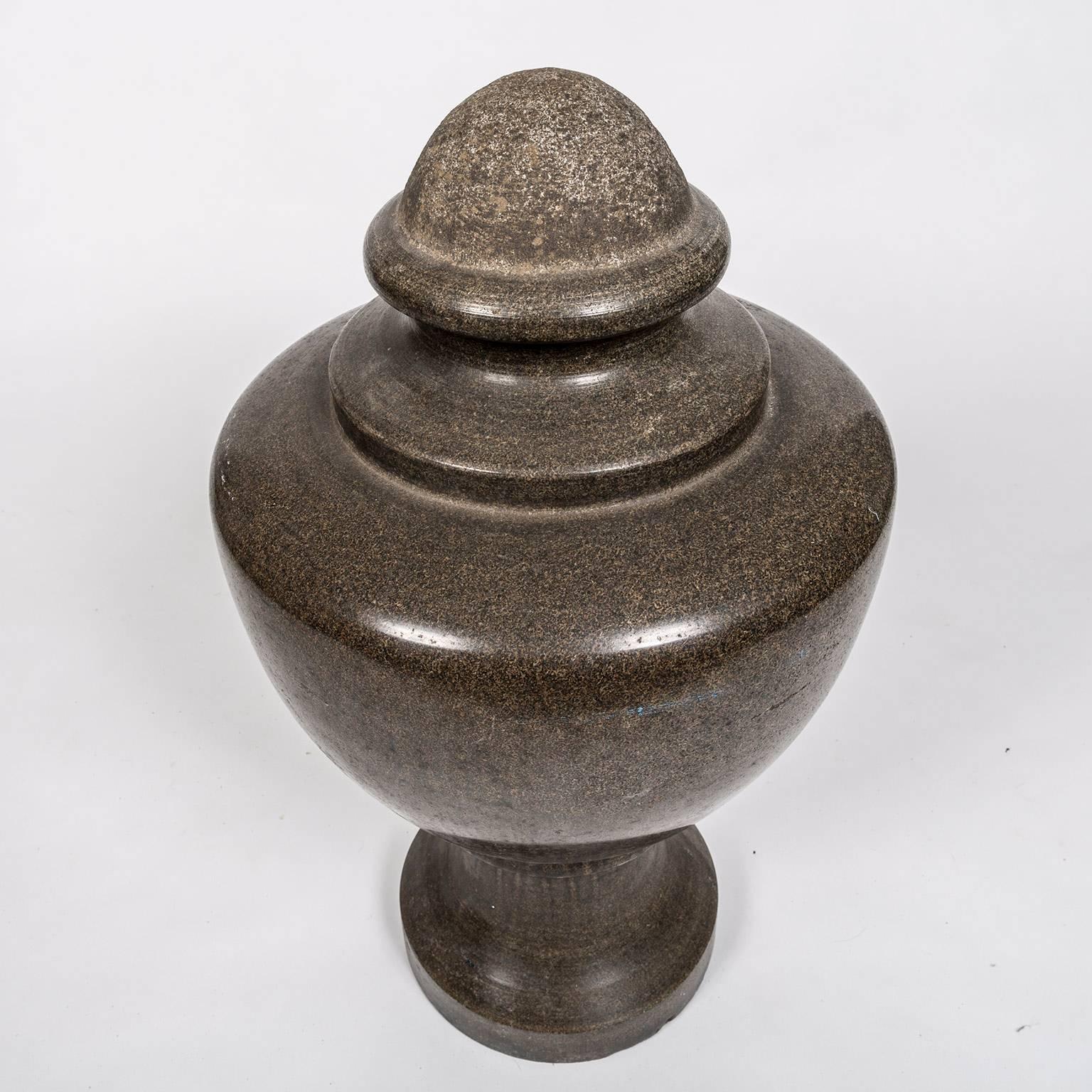 19th century solid granite stone Grand Tour style decorative vase. Granite is a very hard igneous rock that has a very pleasing granular decoration. These two qualities are responsible for its use in architectural and decorative elements from as far