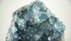 Spécimen de célestite monté