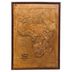 Amerikanische Reliefkarte von Afrika aus dem Jahr 1900, herausgegeben von Central School Supply House, Chicago
